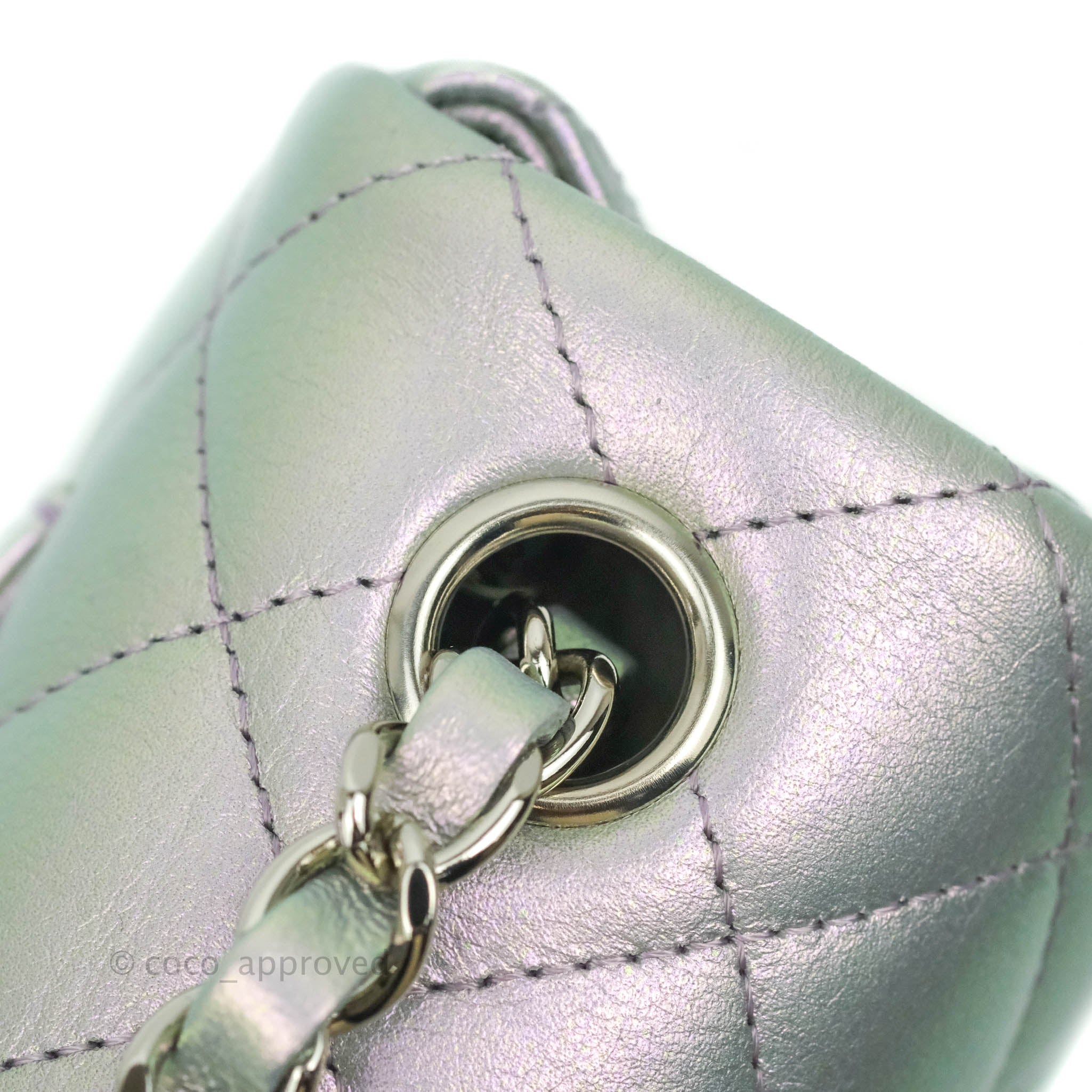chanel classic flap bag iridescent