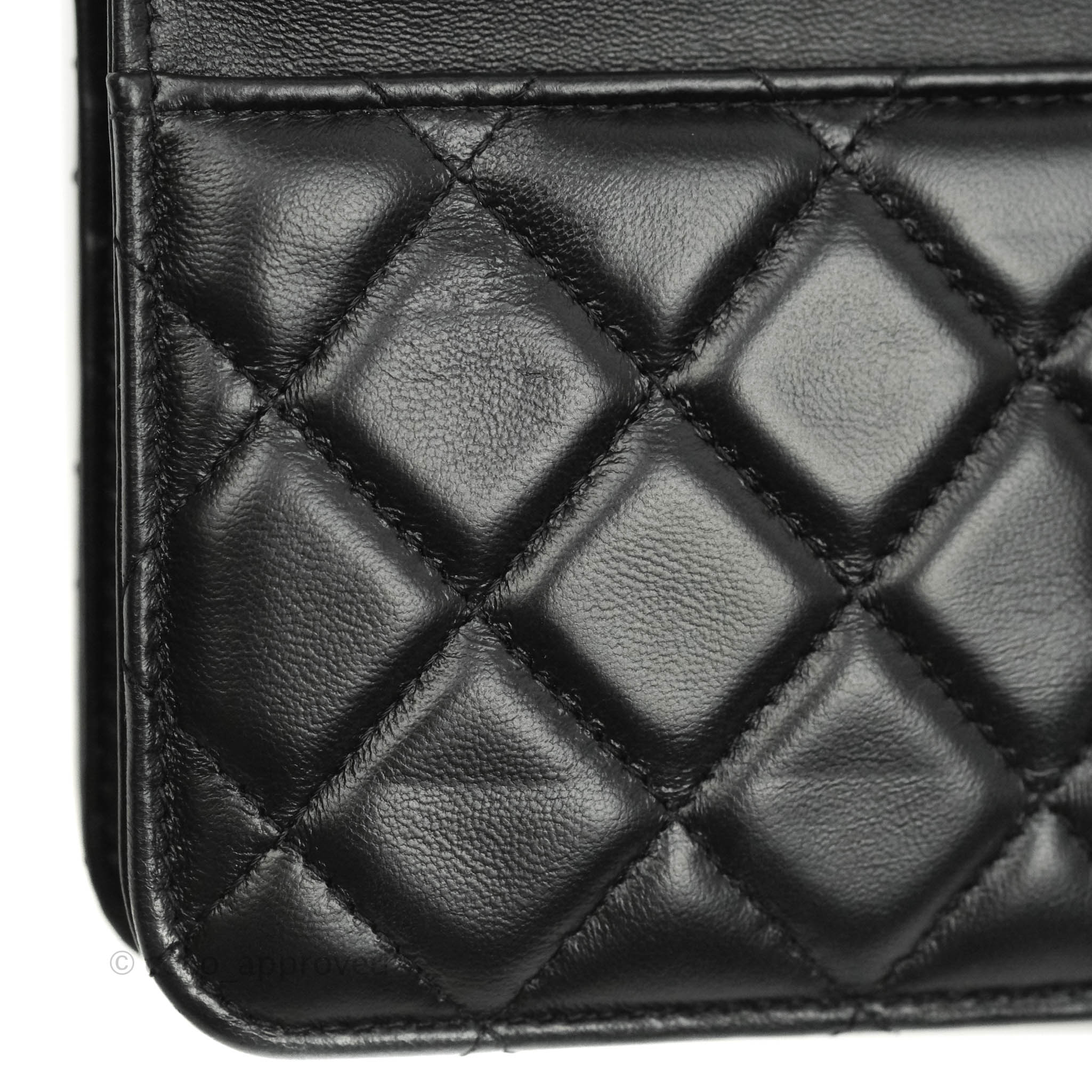 Chanel Blue Quilted Lambskin Wallet on Chain (WOC) Q6AATL0FBB002