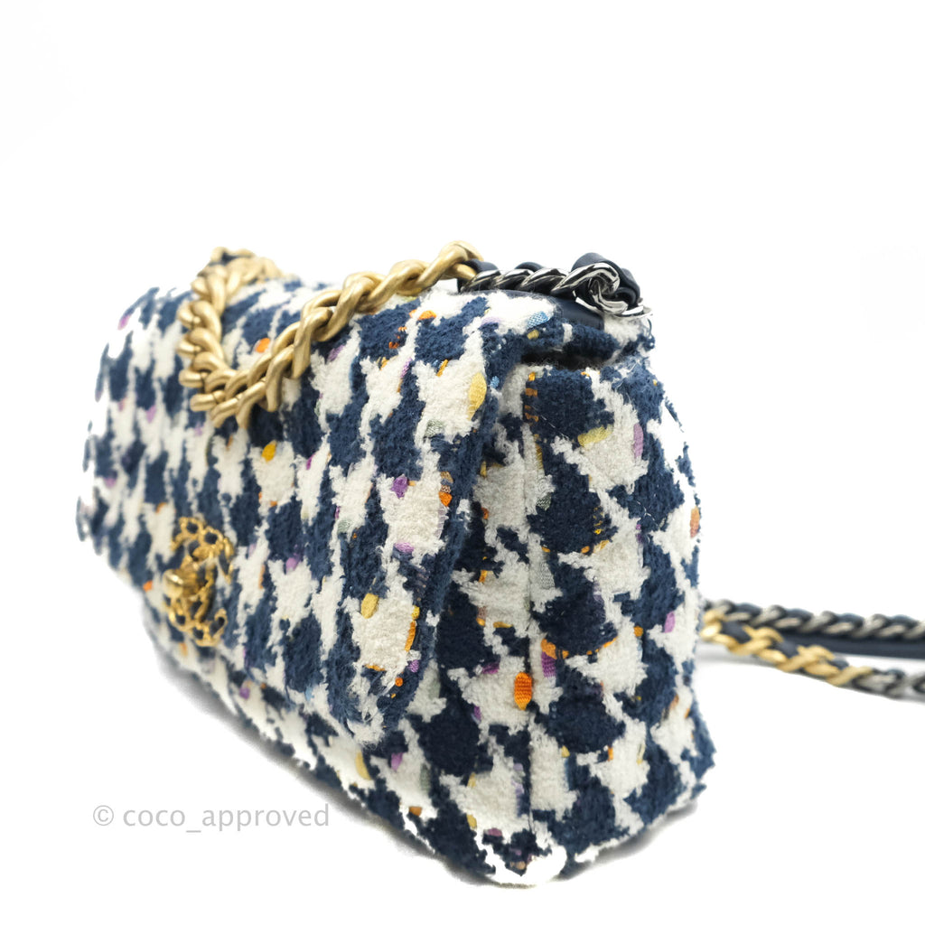 Chanel 19 Small Quilted Houndstooth Tweed Blue White Mixed Hardware