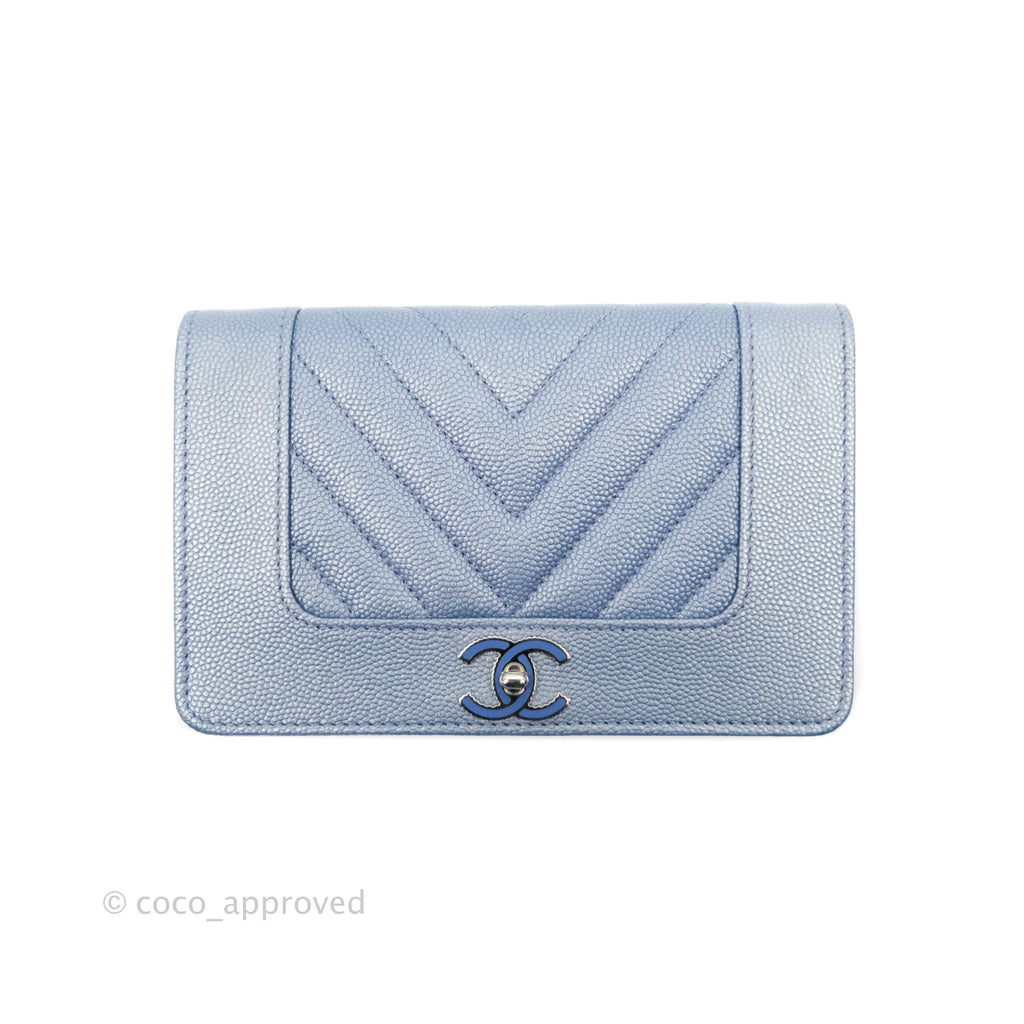 Chanel Chevron Mademoiselle Wallet Iridescent Blue Caviar Silver Hardware