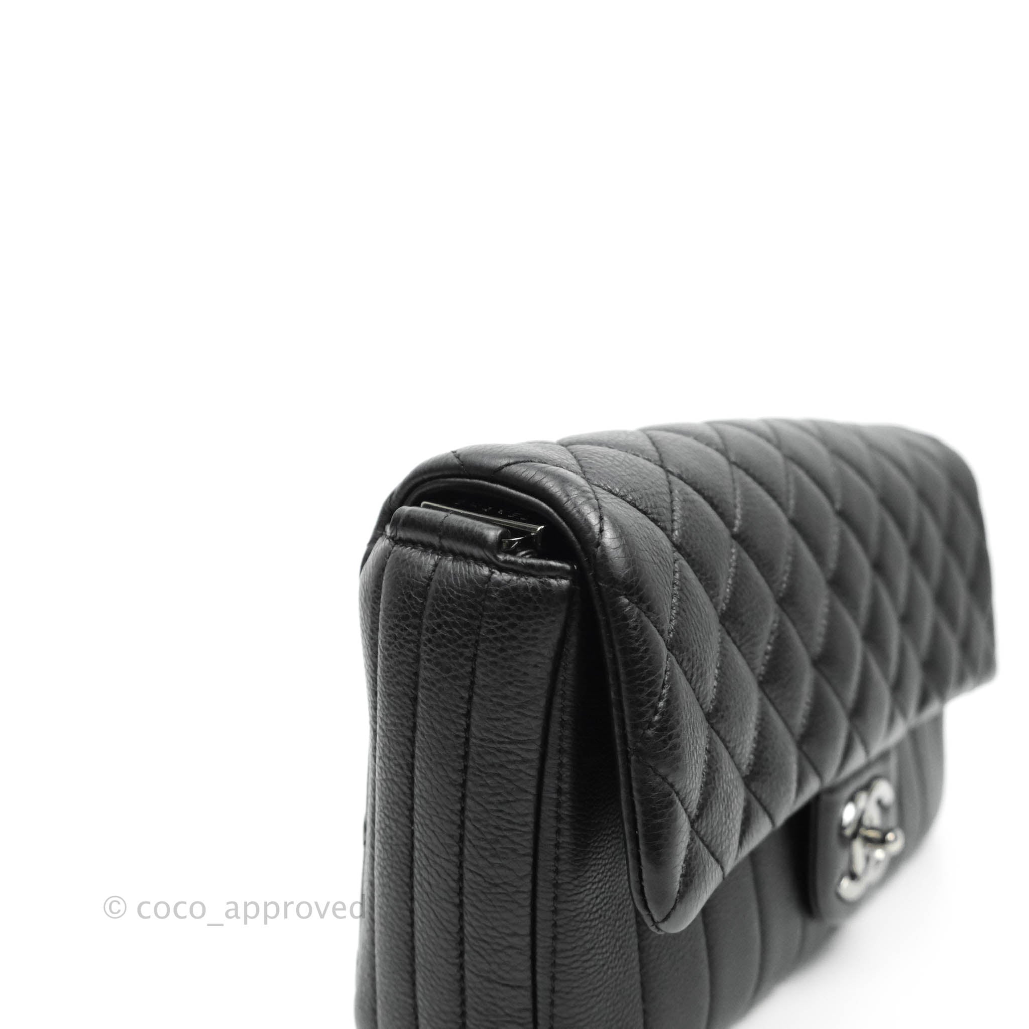 Chanel Quilted & Chevron Flap Bag Black Calfskin Gun Metal Chains