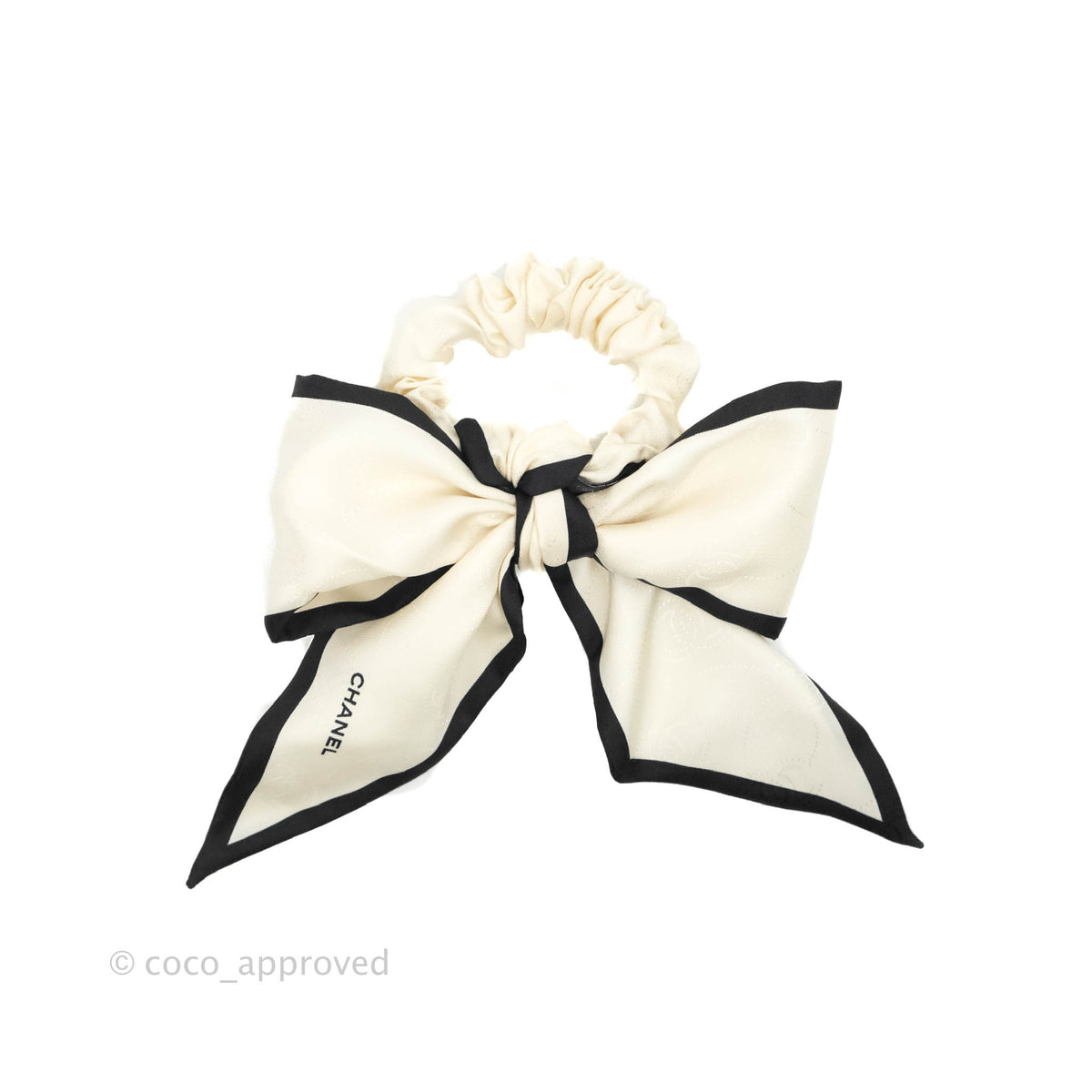 Chanel Bow Hair Barrette Black Velvet 22 Small Good – AMORE Vintage Tokyo