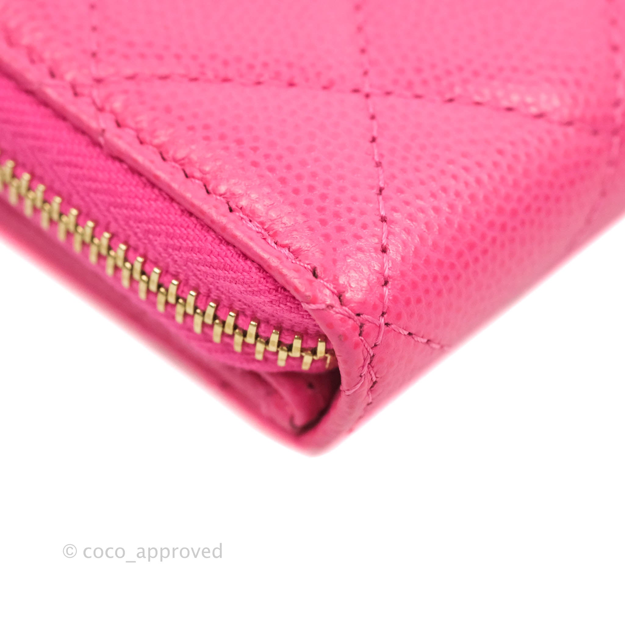CHANEL Iridescent Caviar Quilted Zip Coin Purse Pink 866244