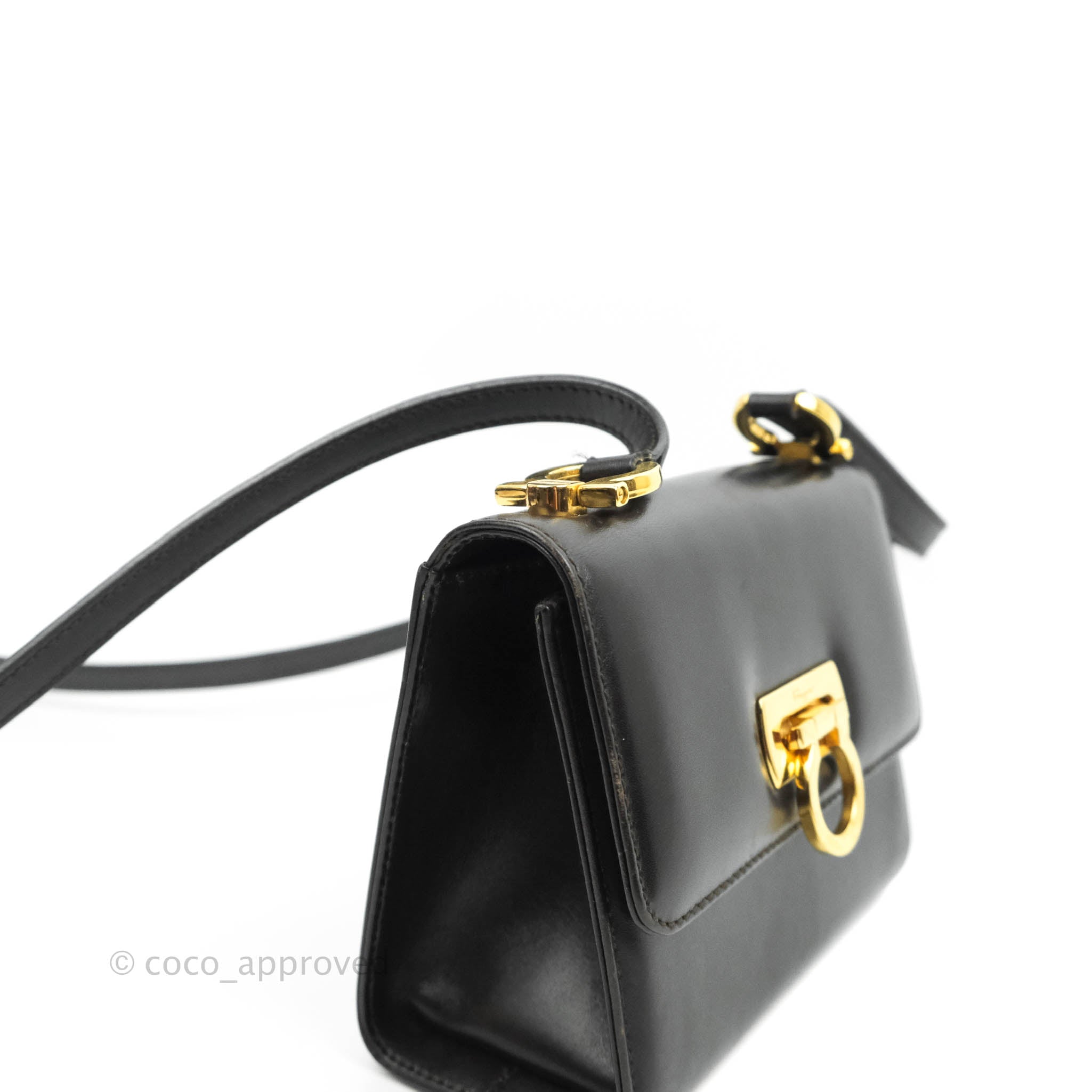 Salvatore Ferragamo Trifolio Leather Shoulder Bag - Black