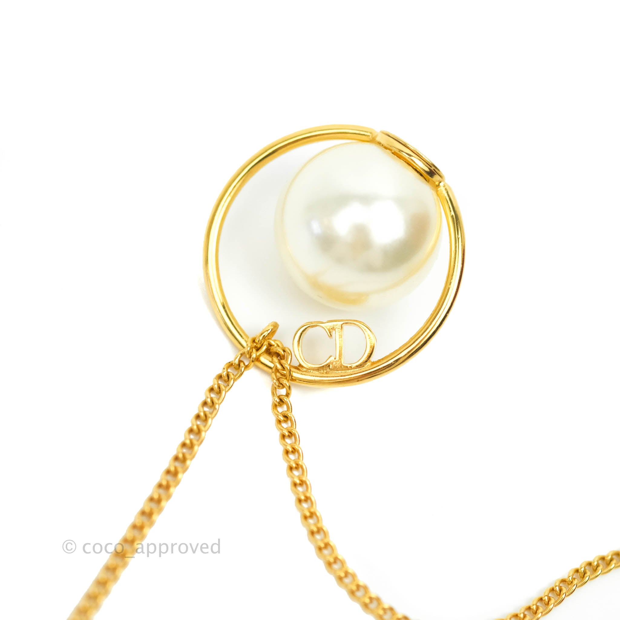 Christian Dior Petit CD Crystal Pearl Drop Earrings Gold Tone – Coco  Approved Studio