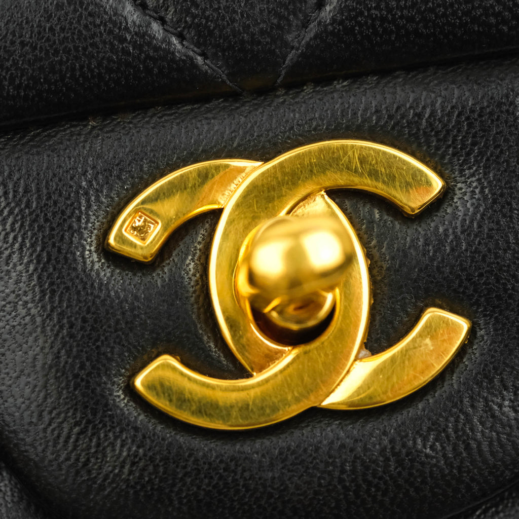 Chanel Vintage Classic M/L Medium Double Flap Black Lambskin 24K Gold Hardware