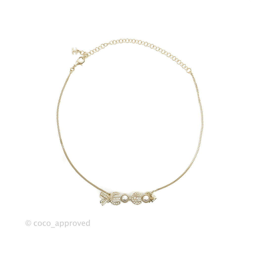 Chanel Coco Arrow Pearl Crystal Necklace Gold Tone 20S
