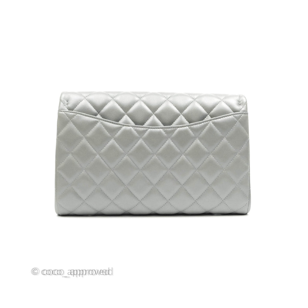 Chanel Quilted Clutch with Chain Silver Lambskin Matte Silver Hardware