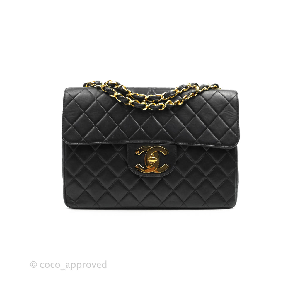 Chanel Vintage Jumbo Single Flap Black Lambskin 24K Gold Hardware