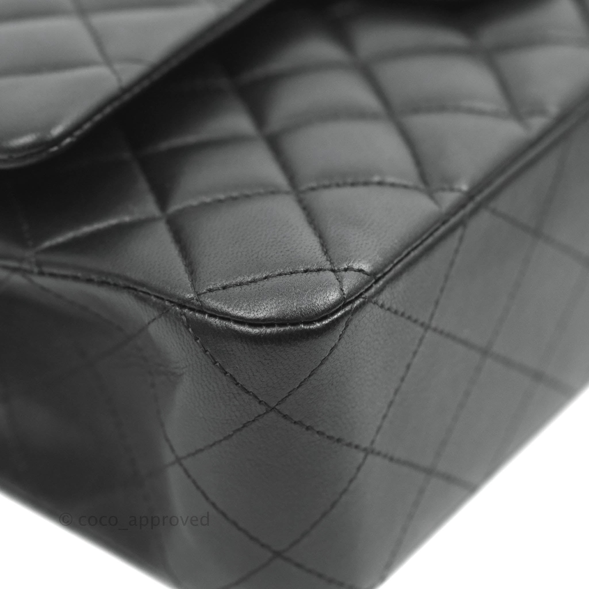 Chanel Classic Flap Bag Medium Lambskin Leather Reissue Chain – l