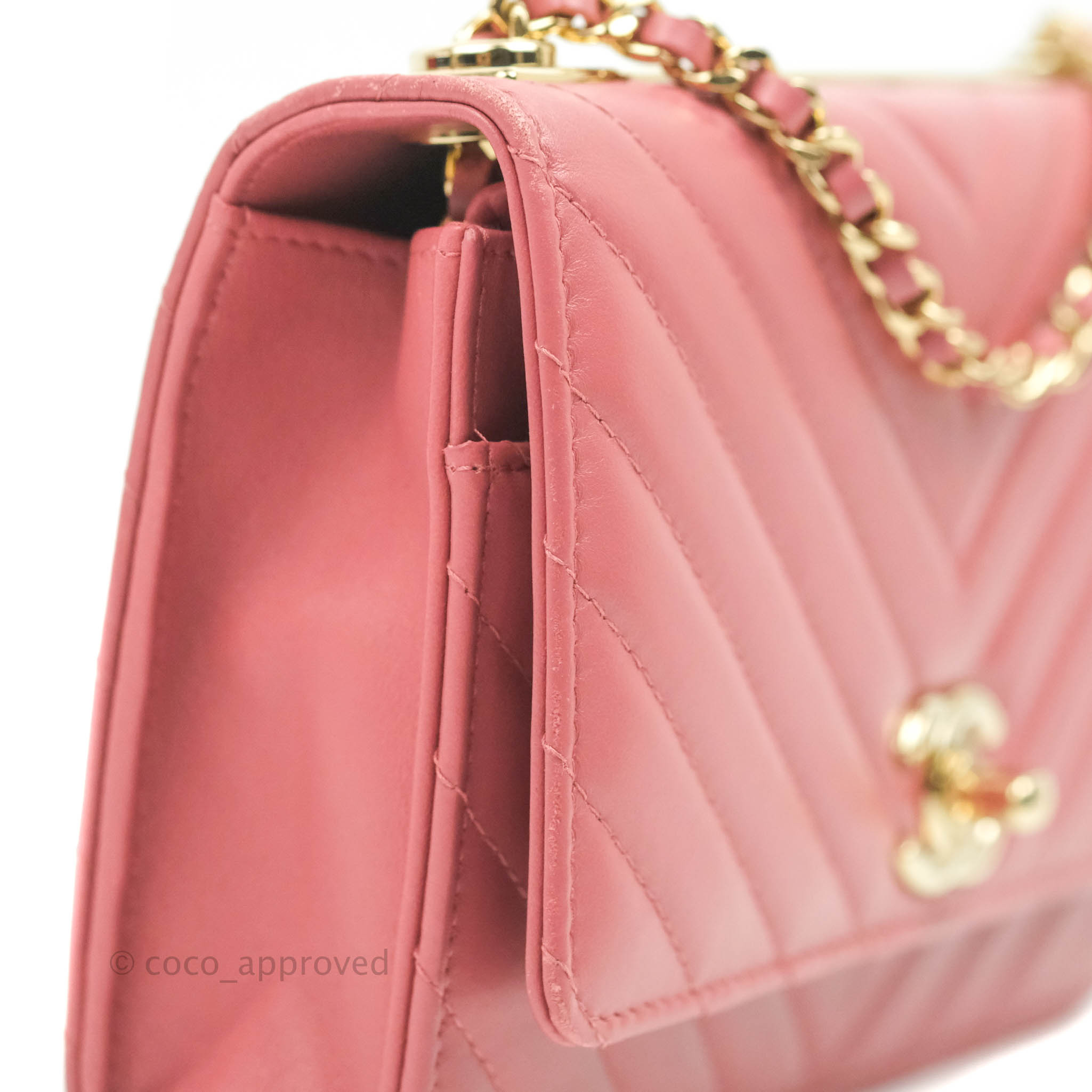 Chanel Pink WOC Chevron Wallet on Gold Chain – RELUXE1ST