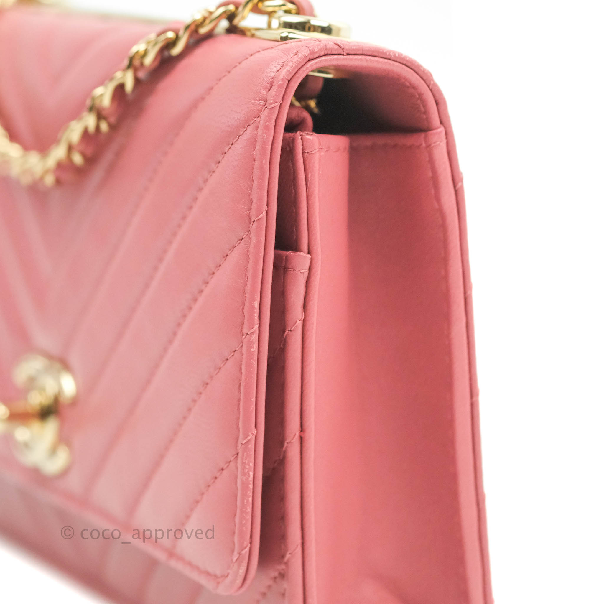 Chanel Trendy CC WOC Wallet on Chain Chevron Pink Lambskin Gold Hardwa –  Coco Approved Studio