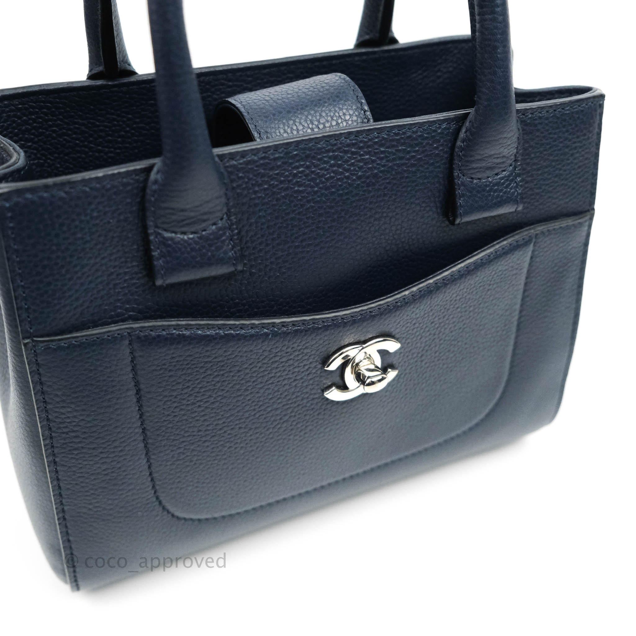 Chanel Black Caviar Mini Neo Executive Shopping Tote LGHW, Luxury, Bags &  Wallets on Carousell