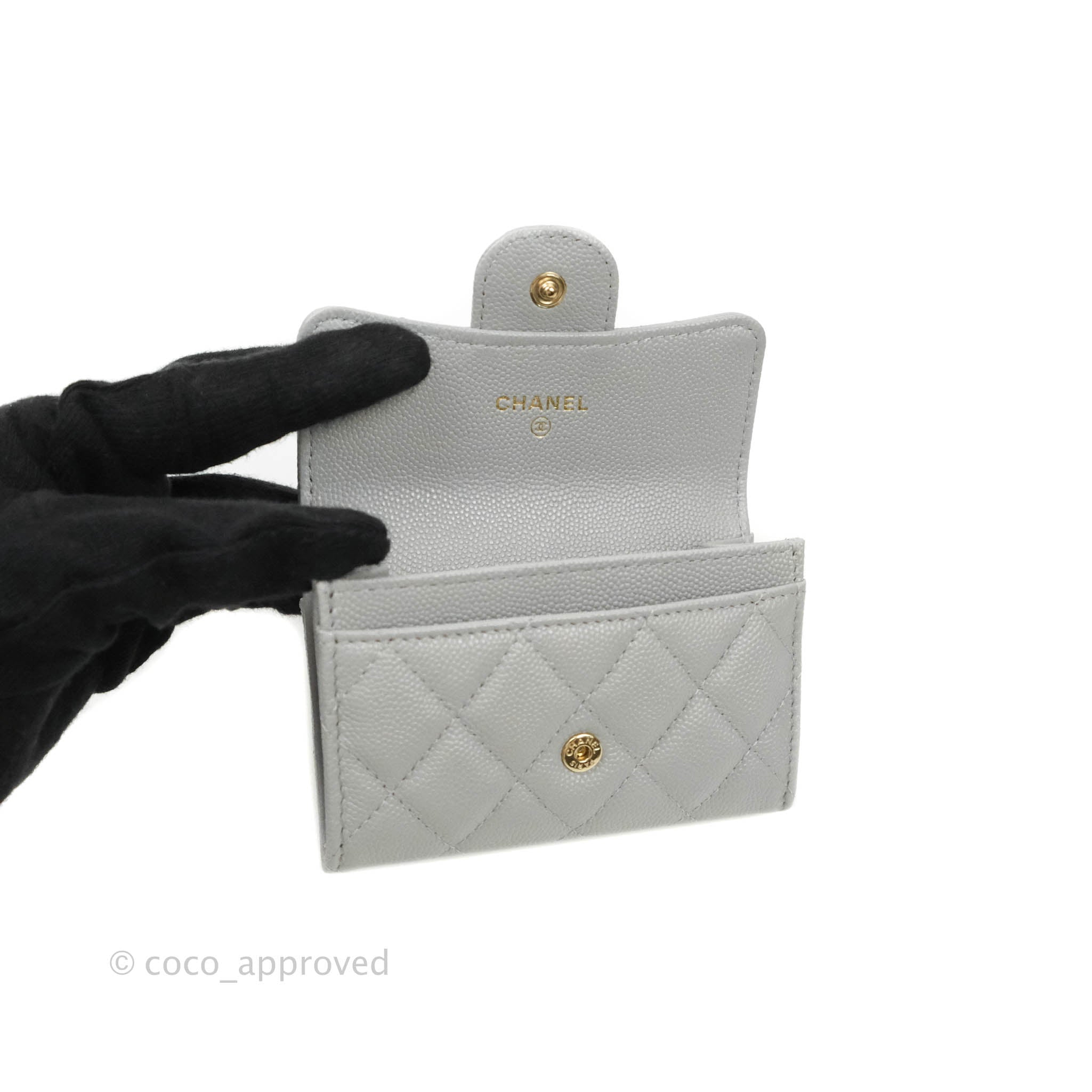 Chanel Caviar Quilted Flap Card Holder Grey Gold Hardware 21A