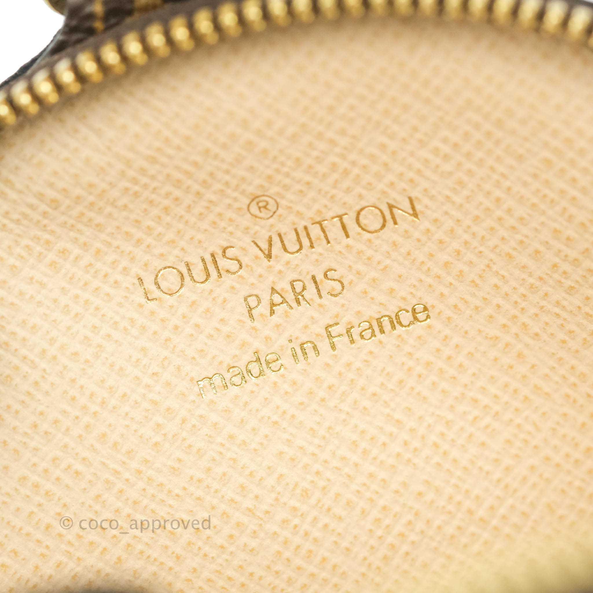 Louis Vuitton LV Monogram Canvas Round Coin Purse - Blue Wallets,  Accessories - LOU802092