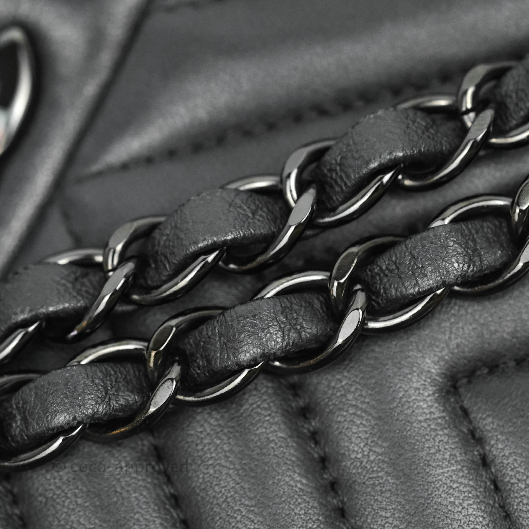 Chanel So Black Chevron Medium Classic Flap Bag Lambskin – Boutique Patina