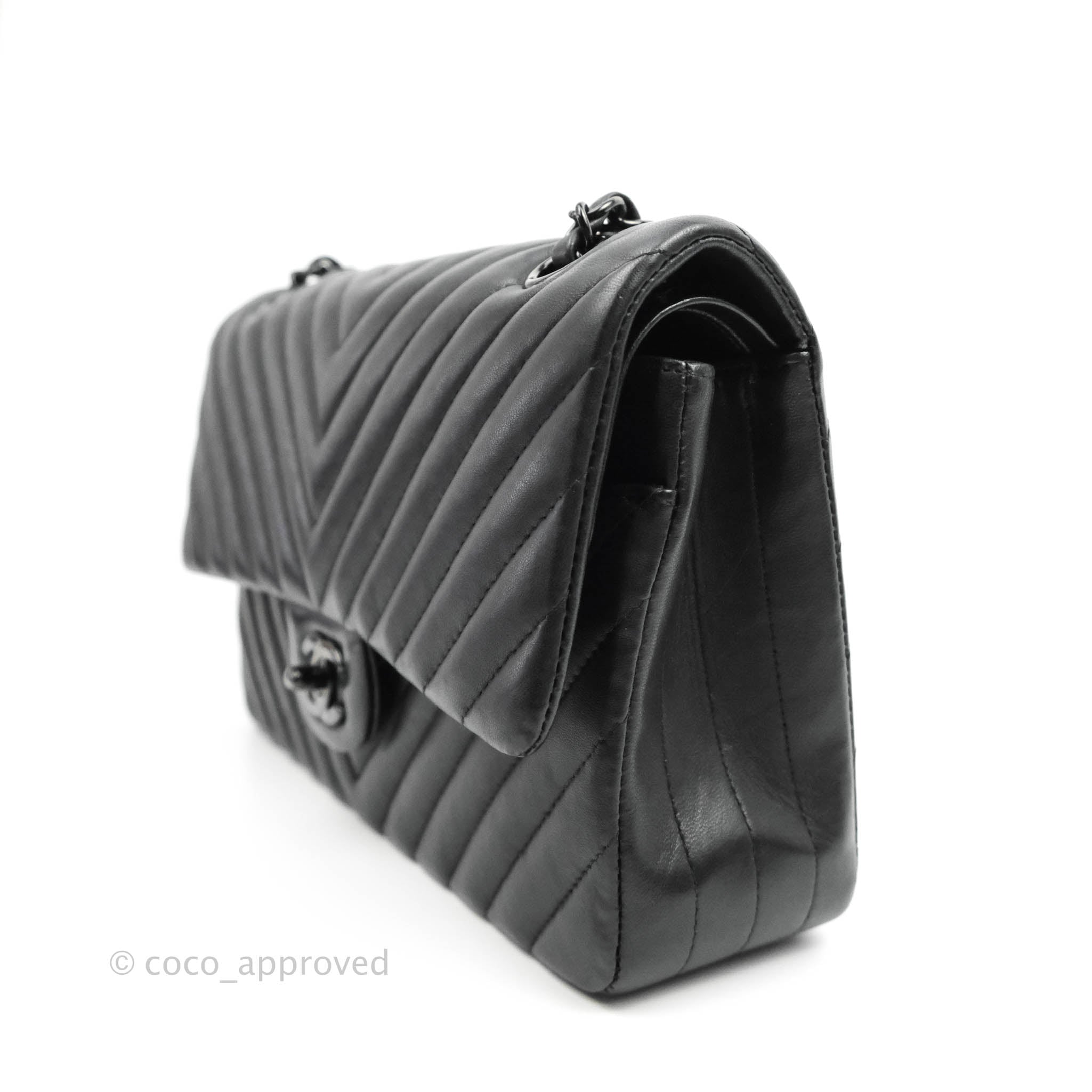 Classic Flap Medium Chevron Lambskin So Black 21M – Keeks Designer Handbags