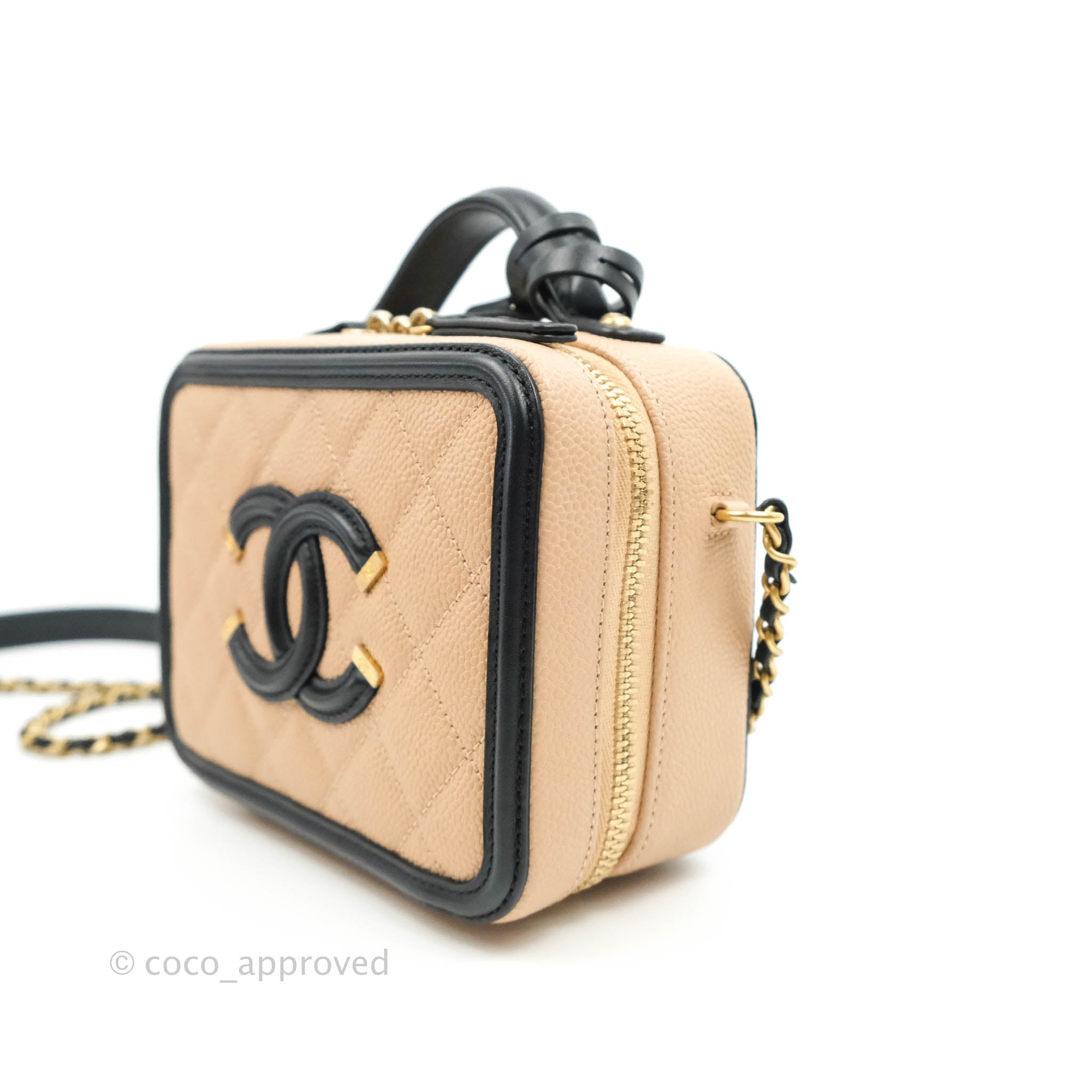 Chanel CC Filigree Vanity Case Quilted Caviar Gold-tone Small Beige in  Caviar with Gold-tone - US