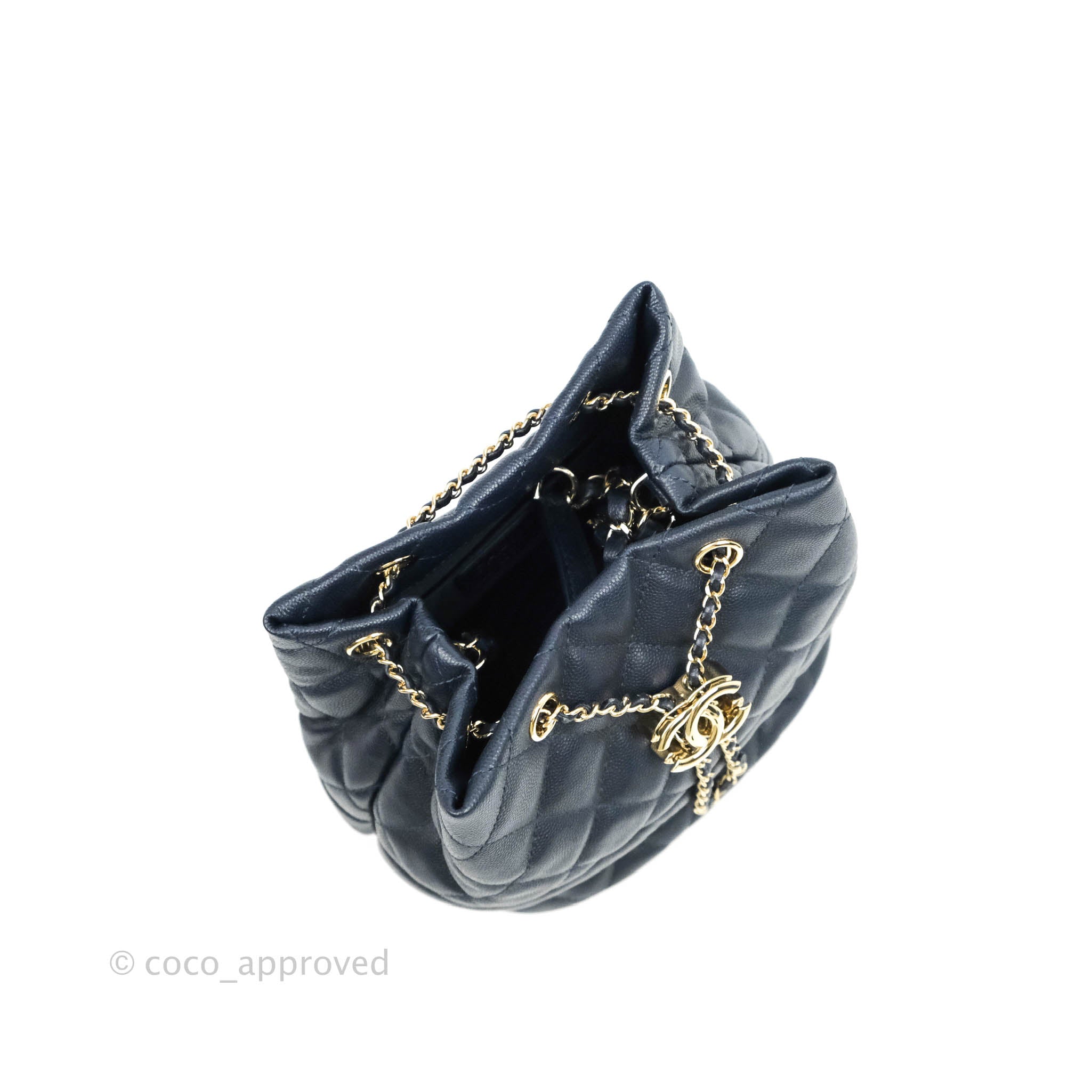 Chanel Quilted Rolled Up Bucket Drawstring Bag Navy Caviar Gold Hardwa – Coco  Approved Studio