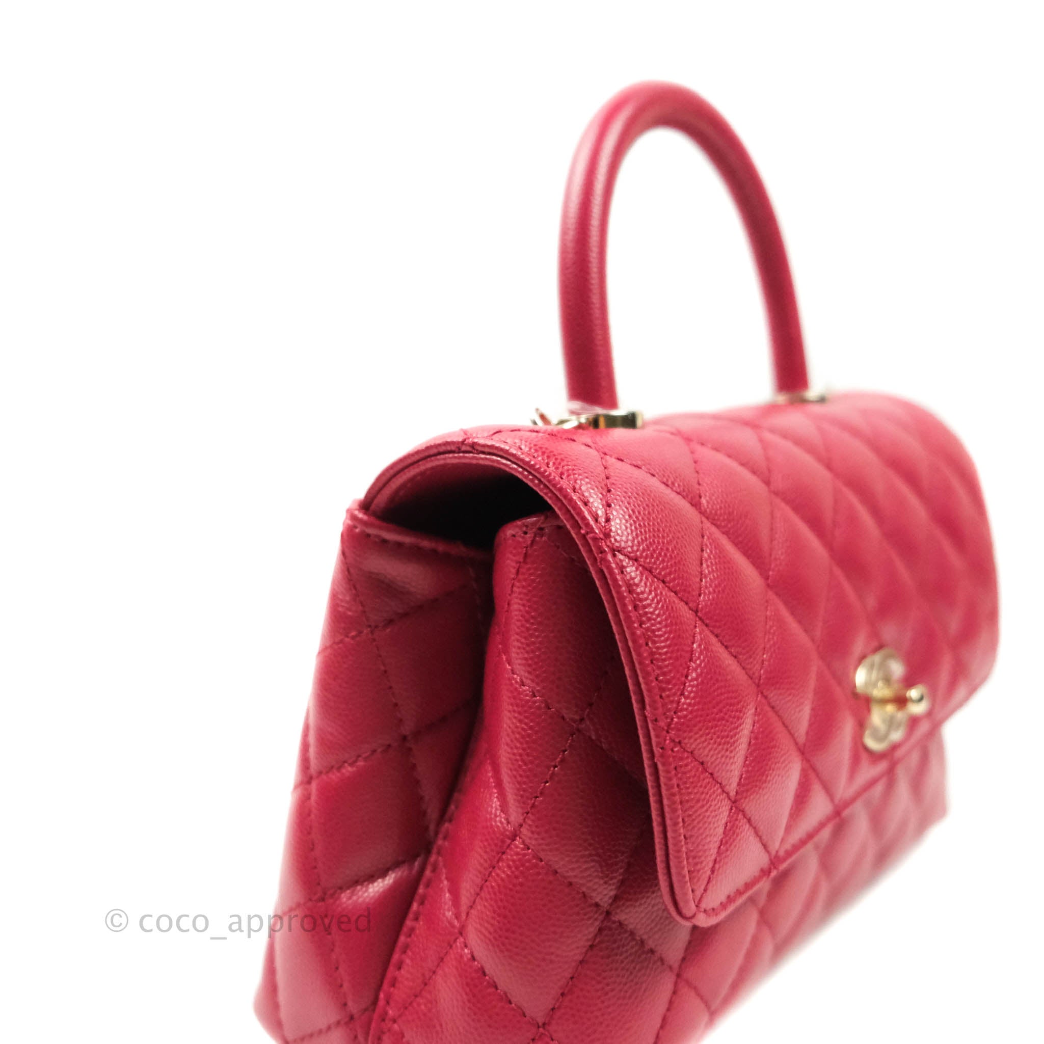 Chanel Coco Handle red Caviar Small gold hardware bag Comflete set Price $  3,000 usd 💵 #chanelcoco #chanelcocohandlesmall