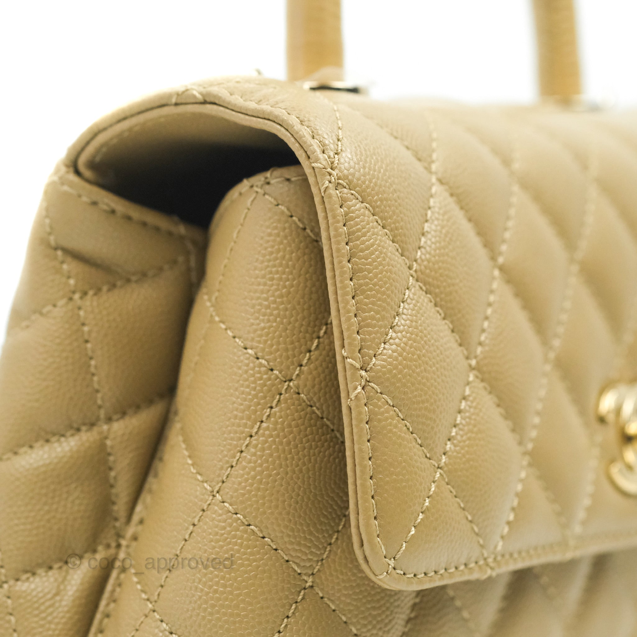 22K Dark Beige Caviar Quilted Coco Handle Small LGHW – REDELUXE