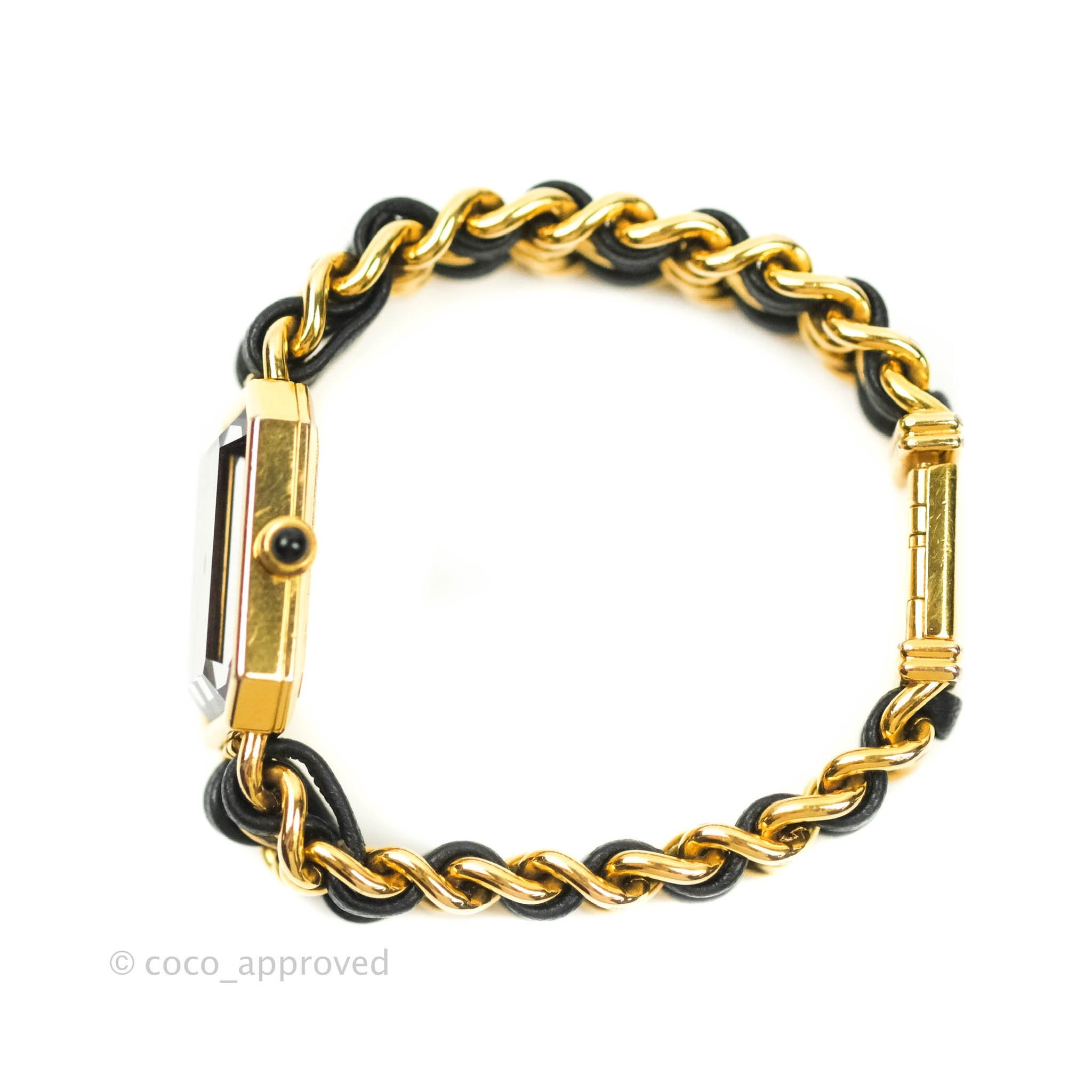 540A285C-3010-4D52-9D93- 