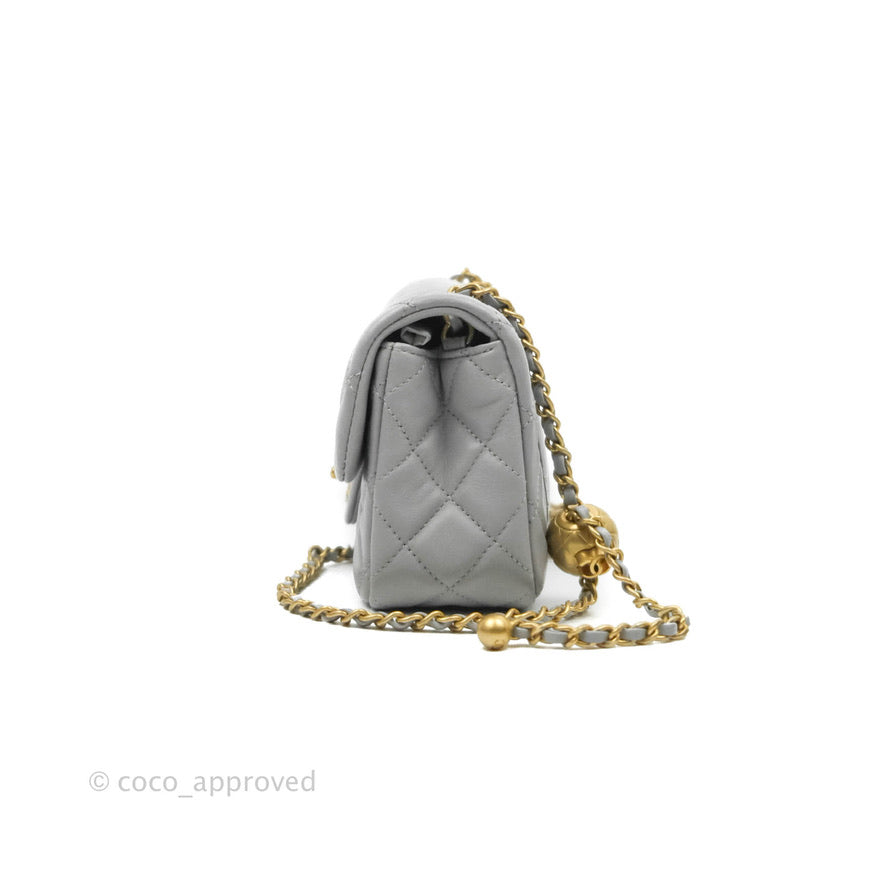 Chanel Grey Quilted Lambskin Drawstring Bucket Bag Pearl Crush Gold  Hardware, 2022 Available For Immediate Sale At Sotheby's