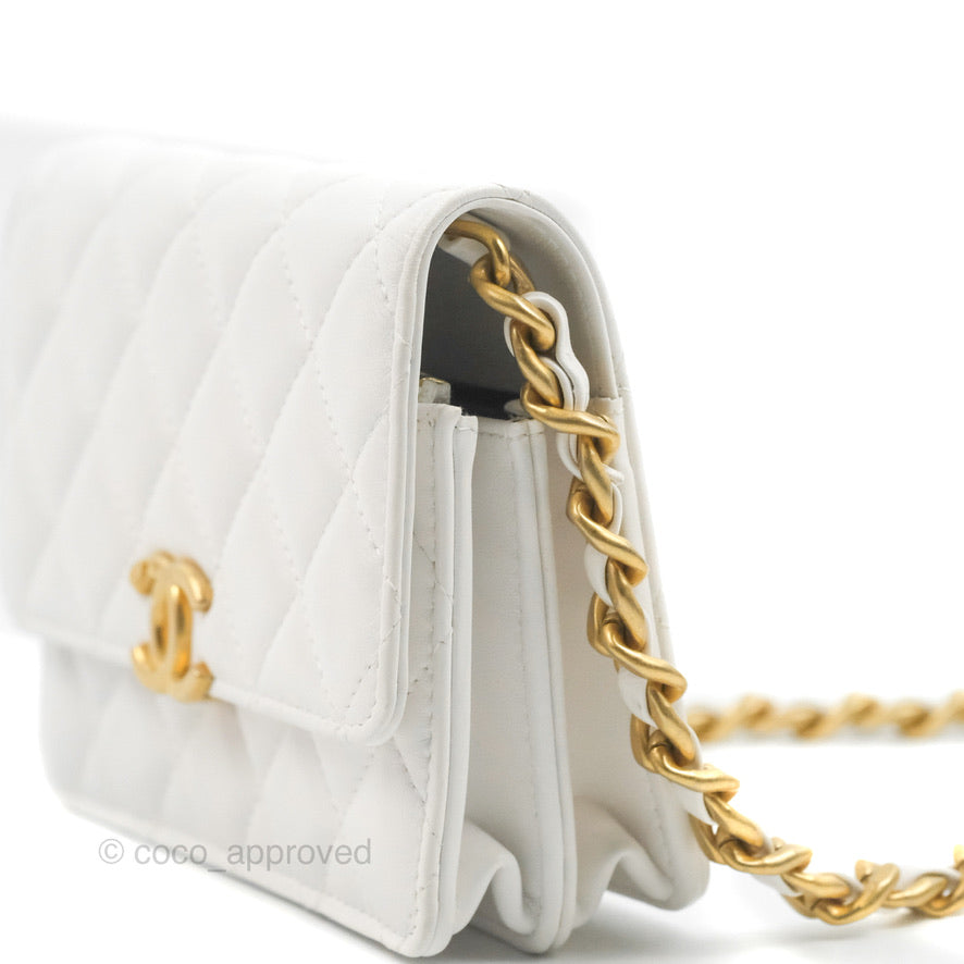 Gold chanel wallet on on sale chain