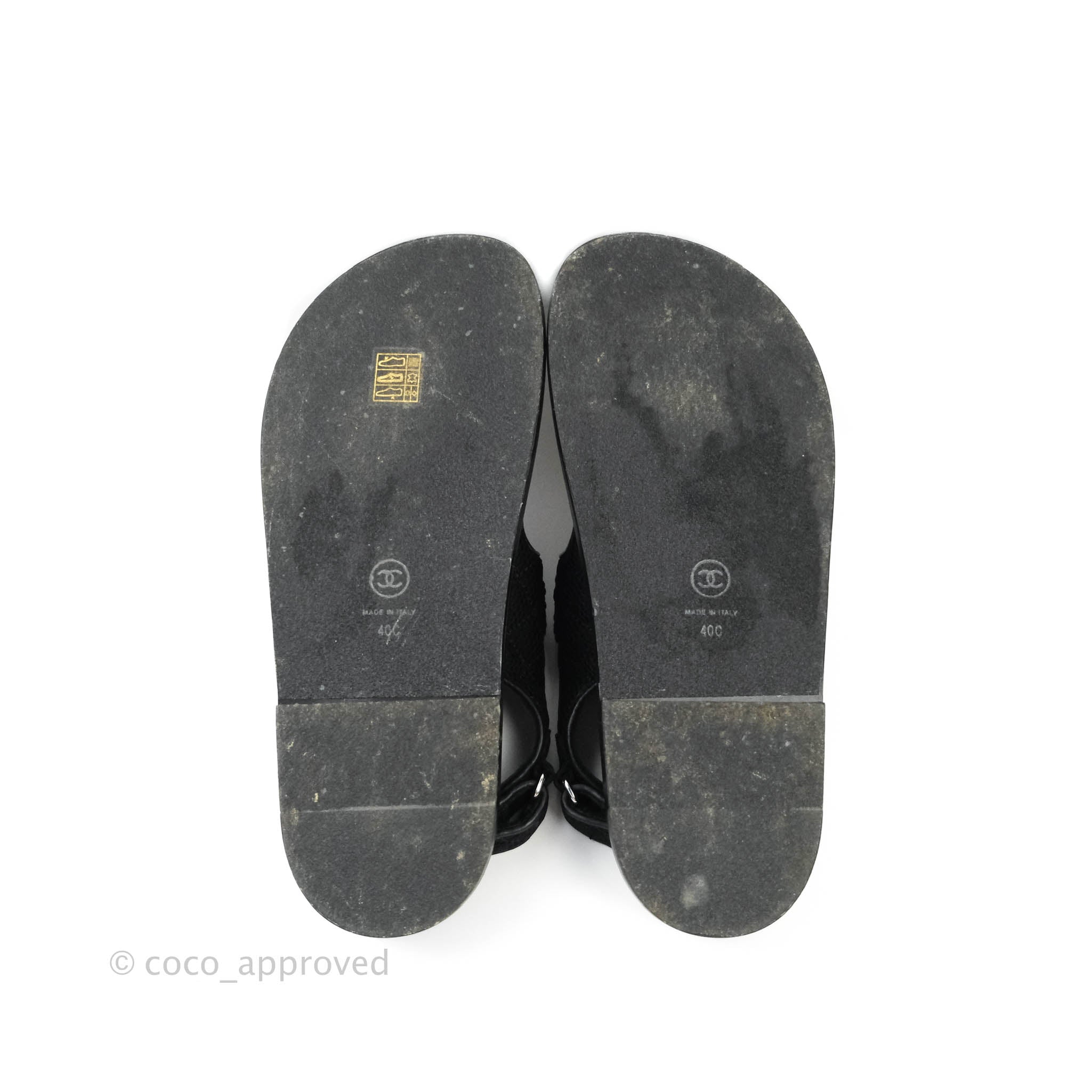 Leather flip flops Chanel Black size 38 EU in Leather - 32250316