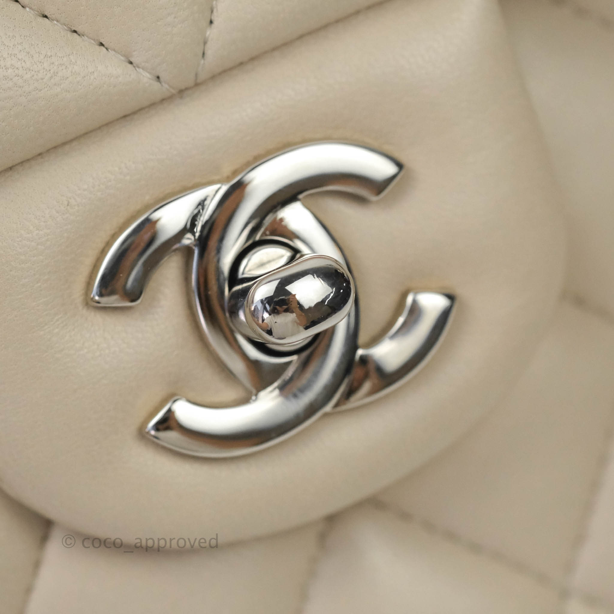 Chanel Classic M/L Medium Double Flap Cream Lambskin Silver