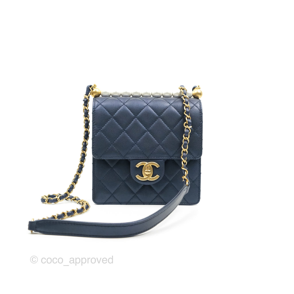 Chanel Quilted Chic Pearls Flap Iridescent Navy Lambskin Aged Gold Hardware