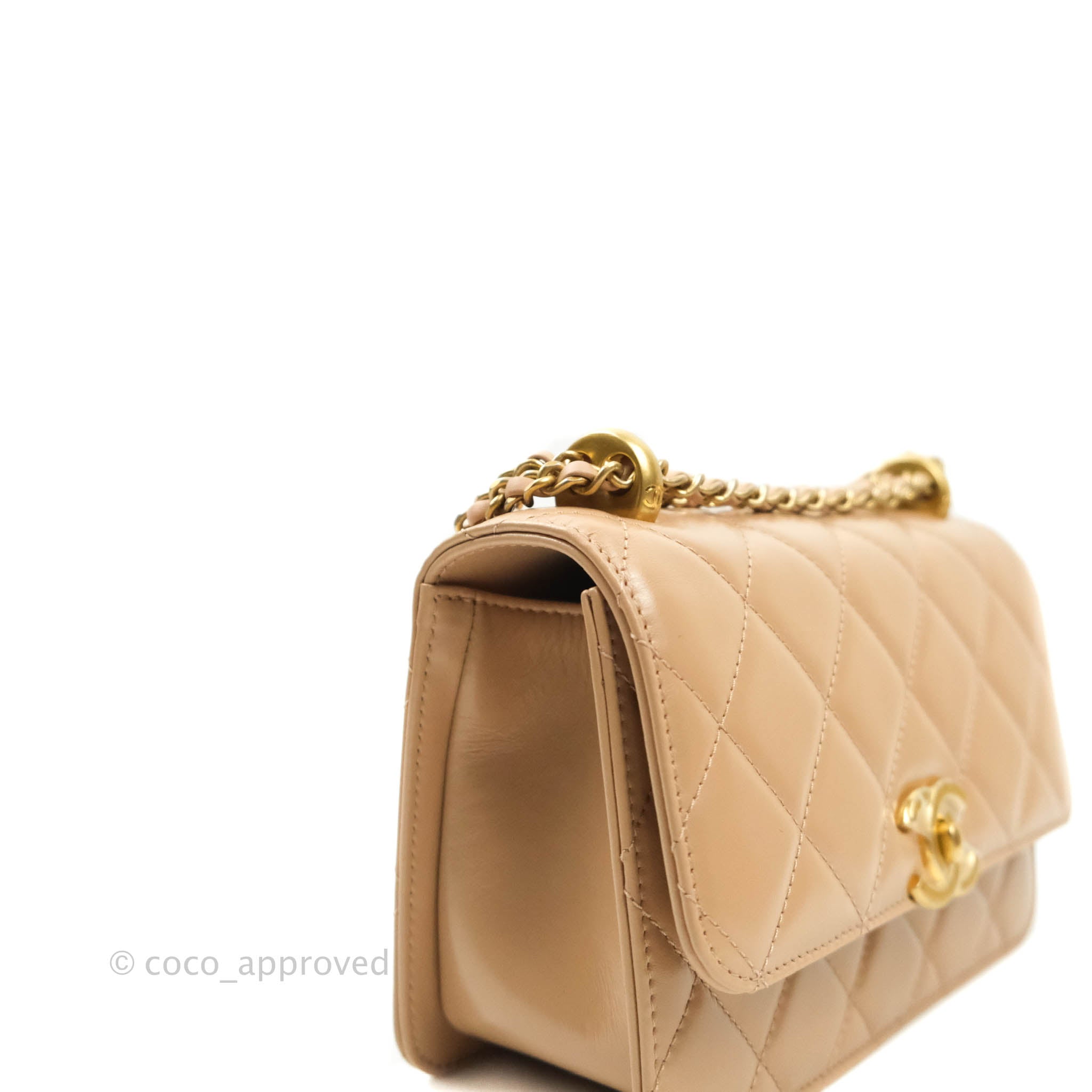 CHANEL 21A Perfect Fit Flap Bag Beige GHW - Timeless Luxuries