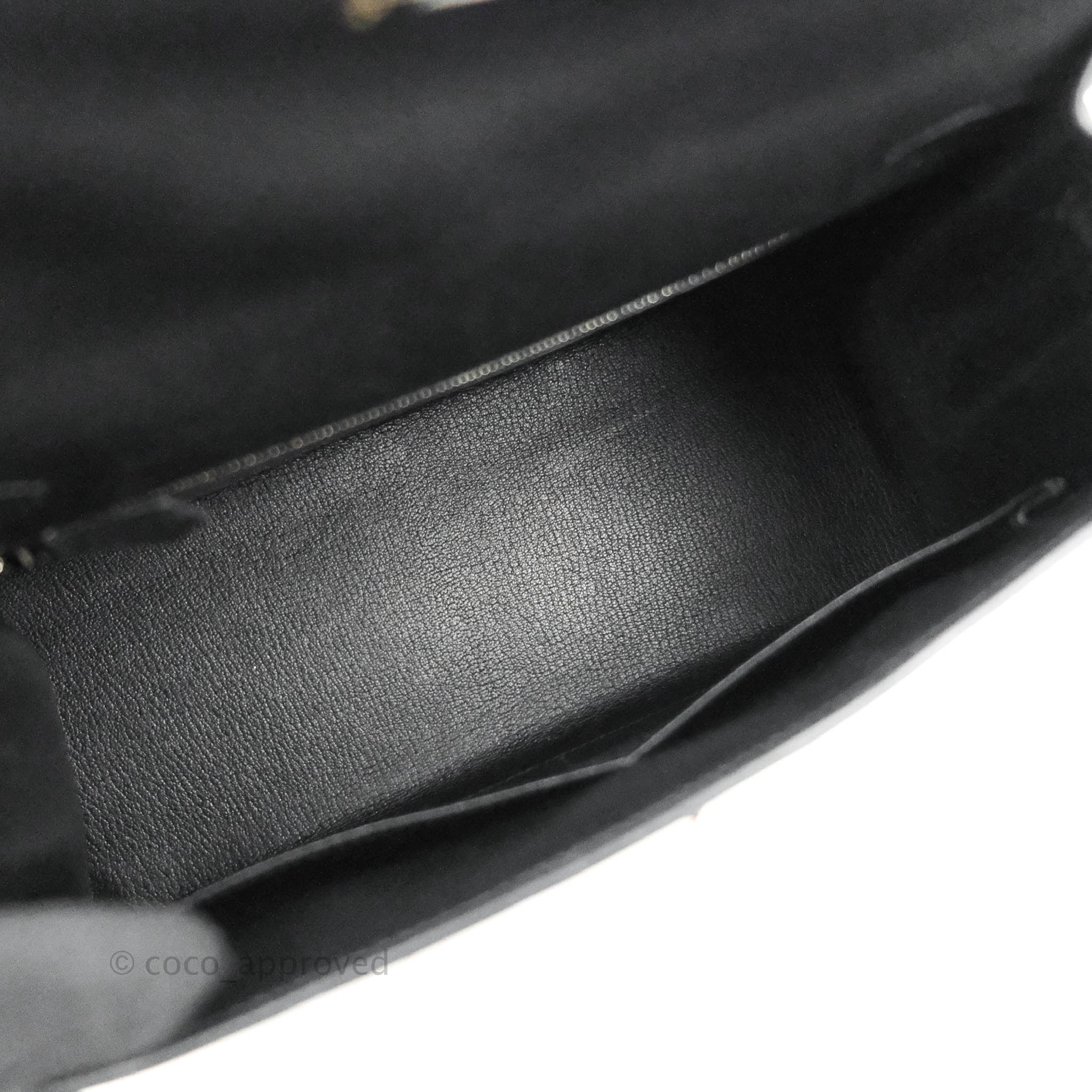 Hermès Kelly 28 Black Epsom With Silver Hardware
