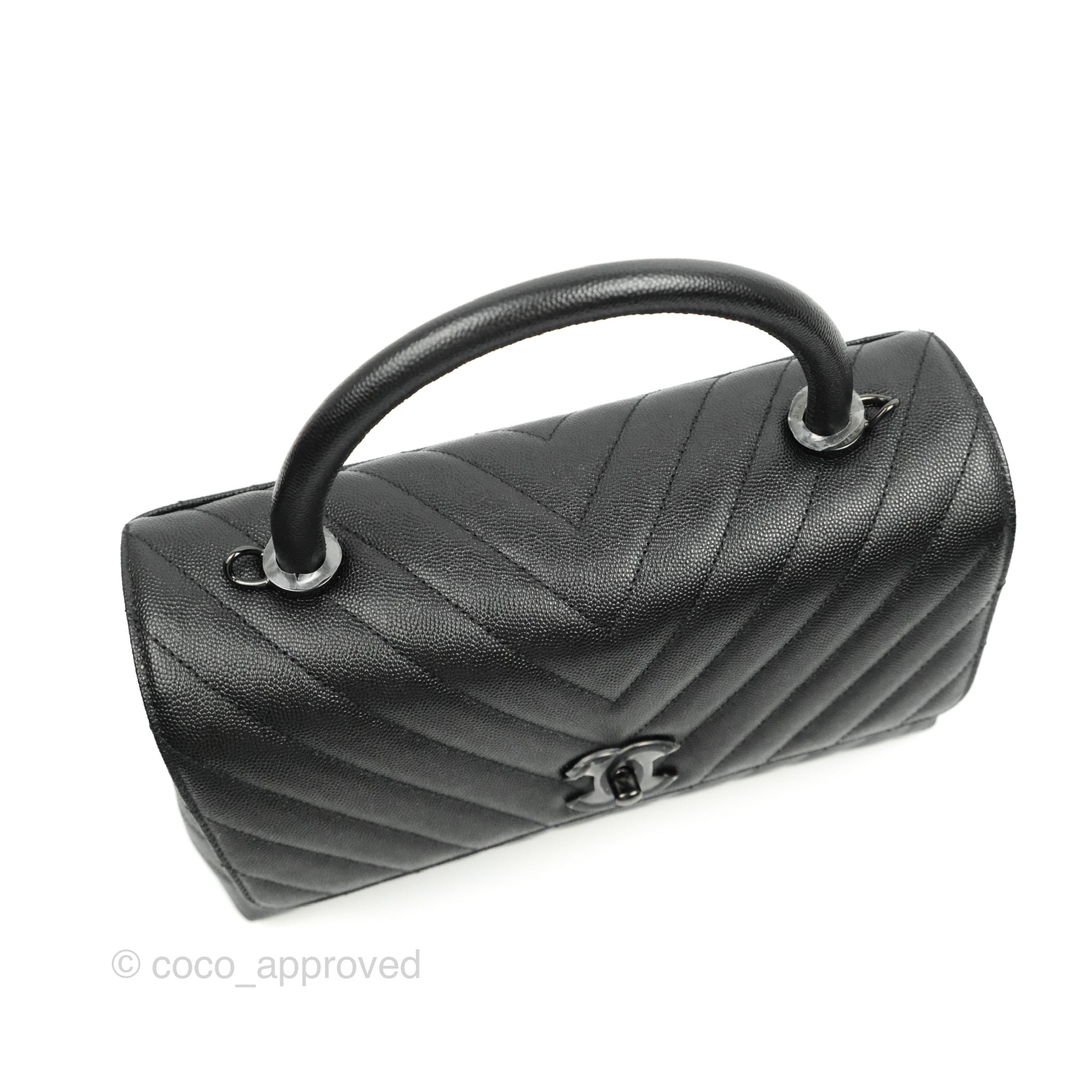 chanel coco handle bag white black