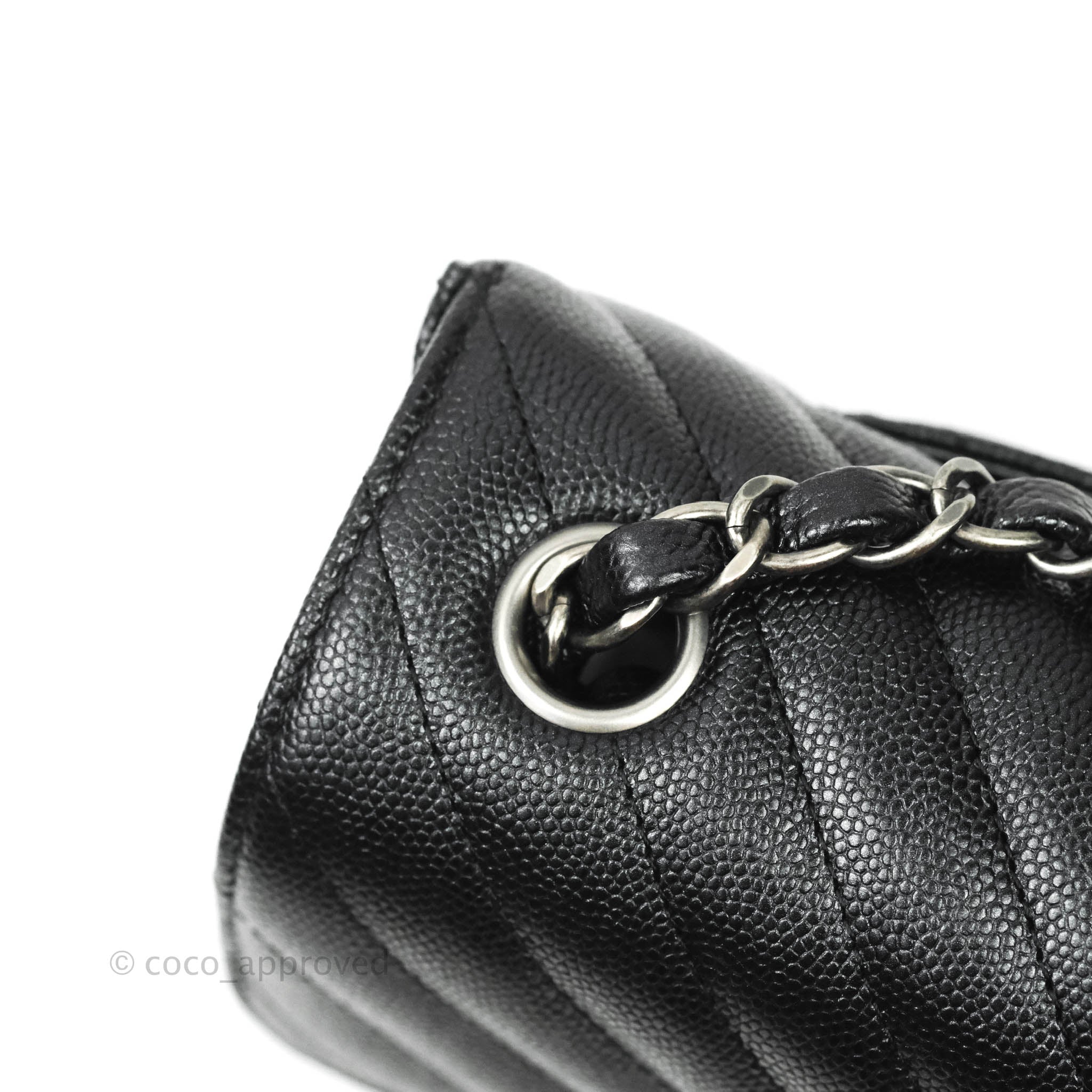 Chanel Chevron Mini Rectangular Flap Iridescent Black Caviar Ruthenium –  Coco Approved Studio