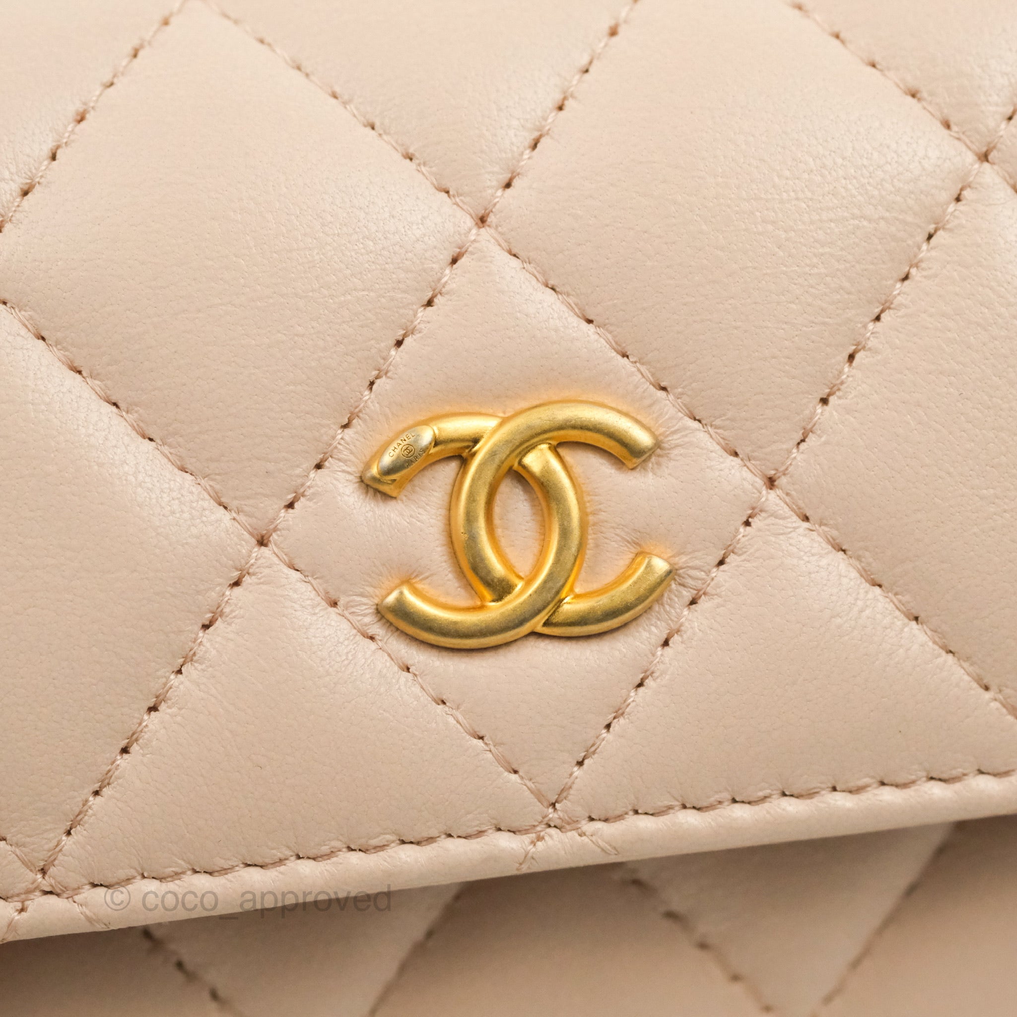 Chanel Coral Pink Quilted Lambskin Pearl Crush Flap Bag Gold Hardware (Very Good)