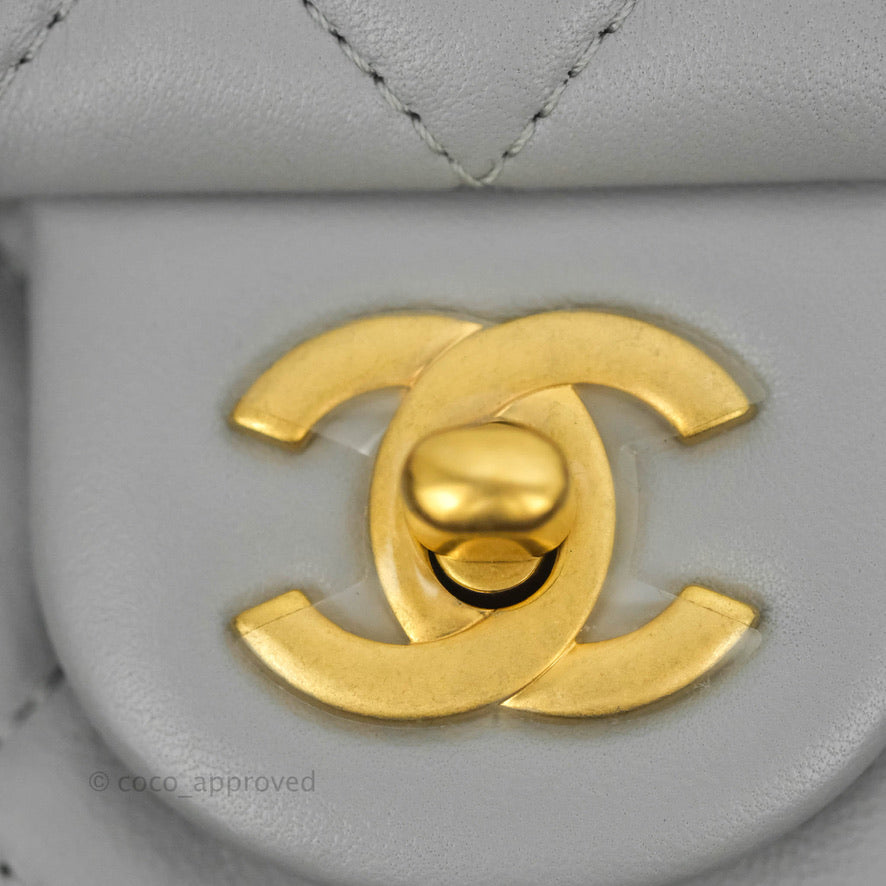 CHANEL Lambskin Quilted Mini CC Pearl Crush Flap Yellow – Vintage