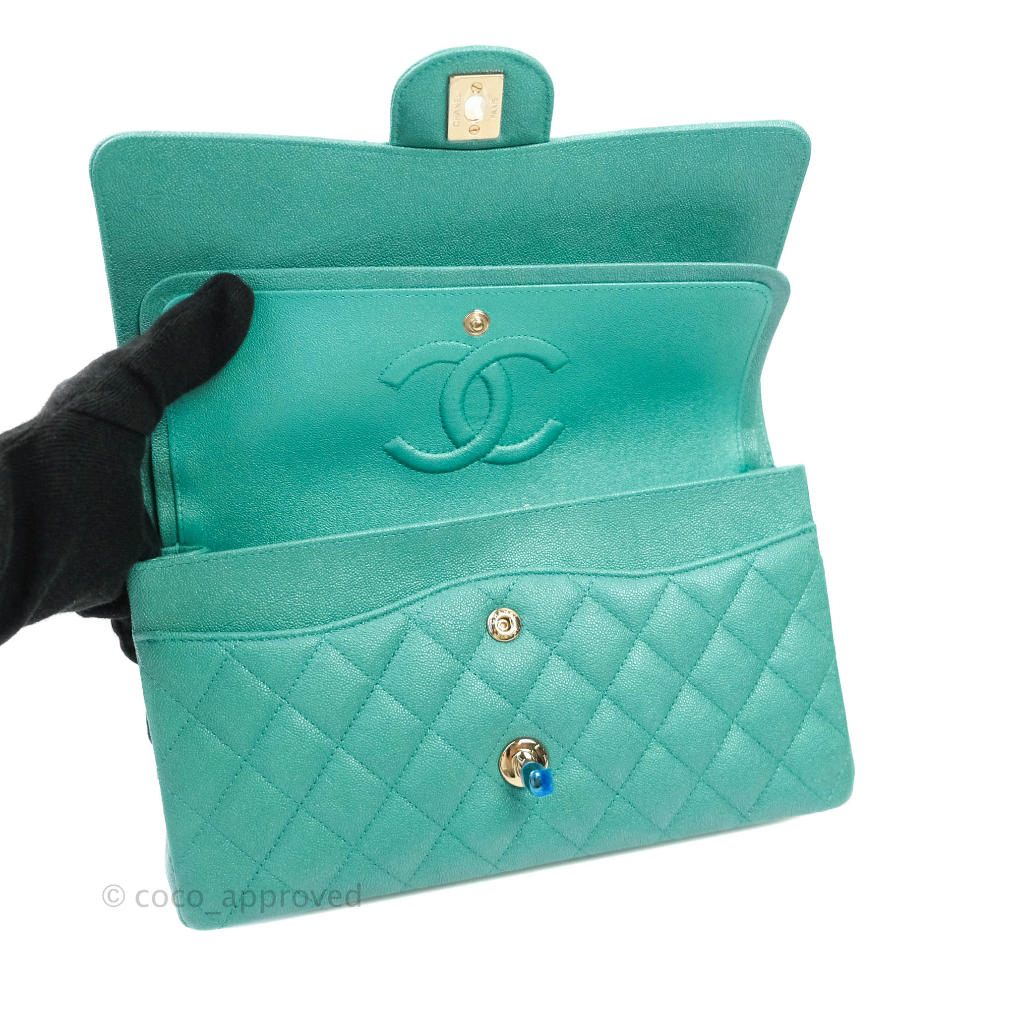 Chanel Classic M/L Medium Double Flap Iridescent Turquoise Caviar Gold –  Coco Approved Studio