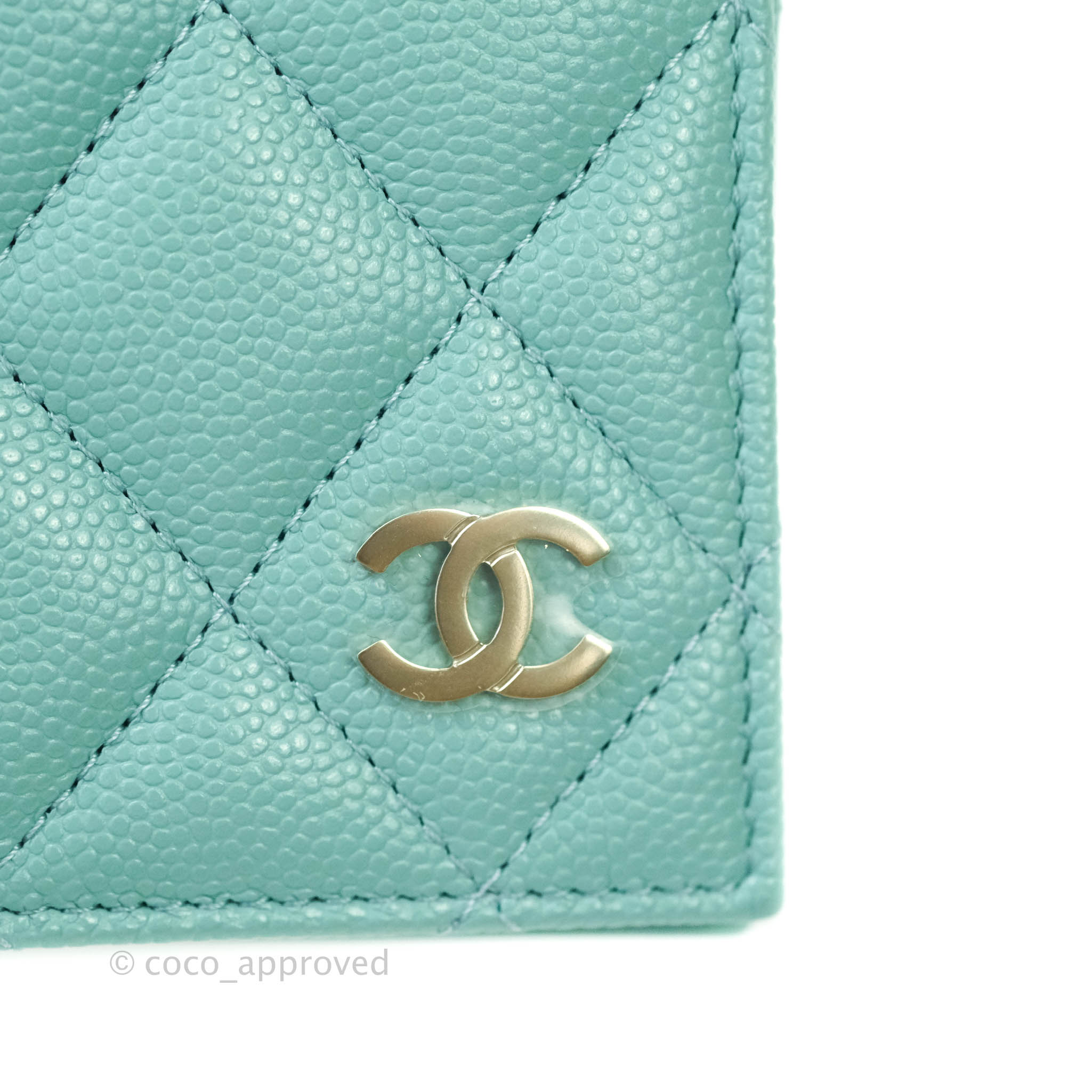 Chanel Caviar Quilted Passport Holder - Pink Travel, Accessories -  CHA931882