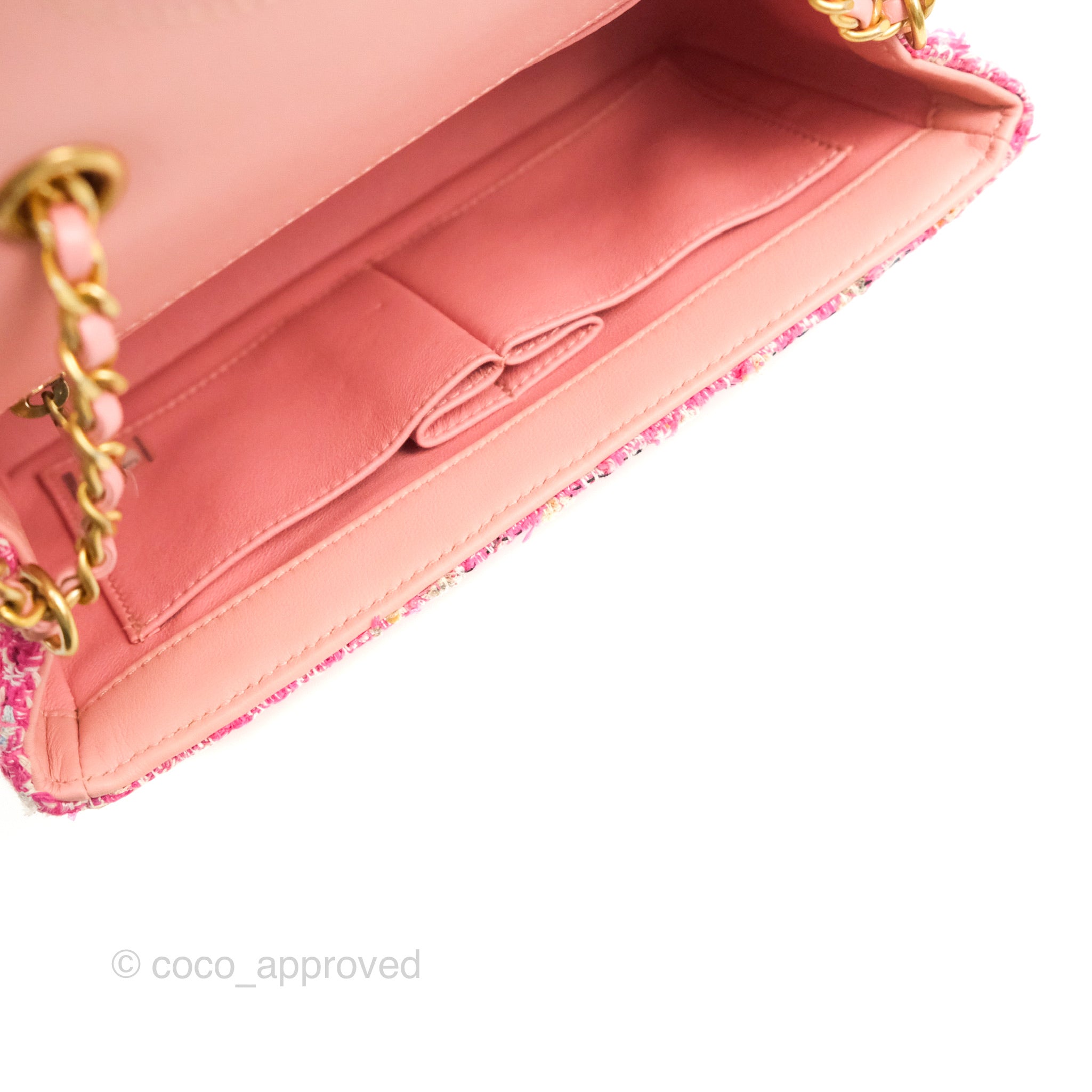 Chanel Quilted Small CC Filigree Flap Pink Tweed – Coco Approved