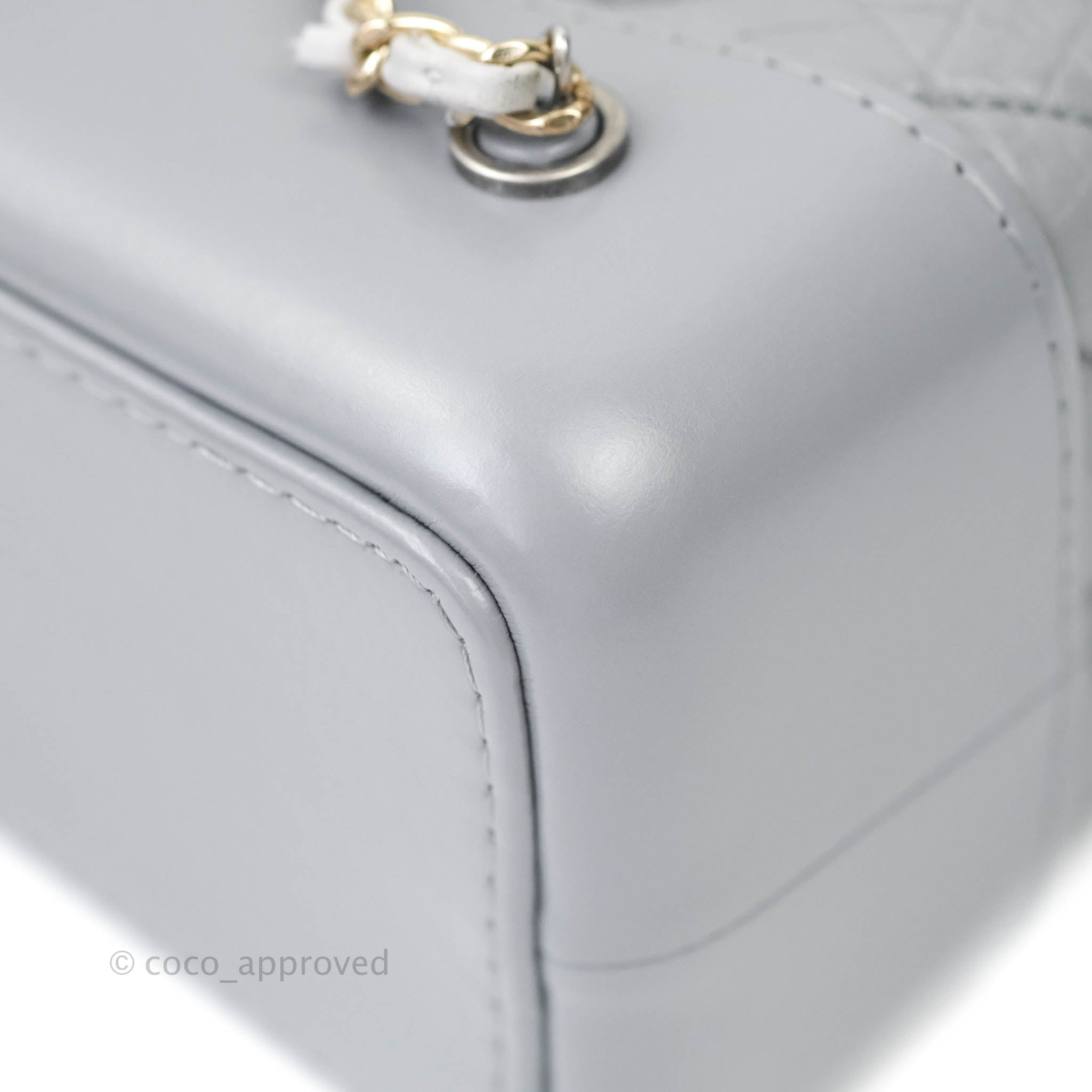Chanel Gabrielle Chevron Backpack Dark Silver Metallic Grained Goatski –  Celebrity Owned