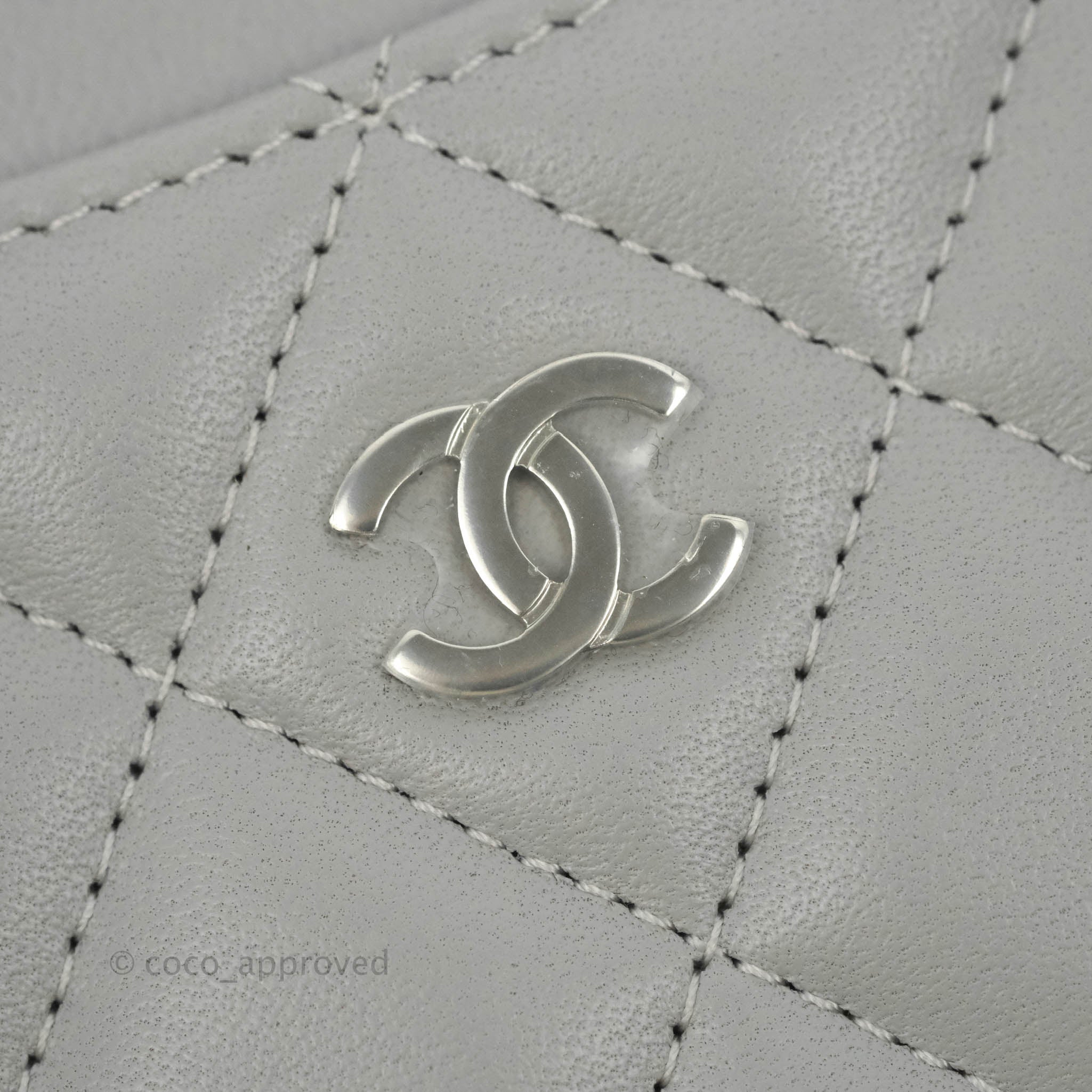 Chanel Classic Flat Card Holder Grey Lambskin Silver Hardware