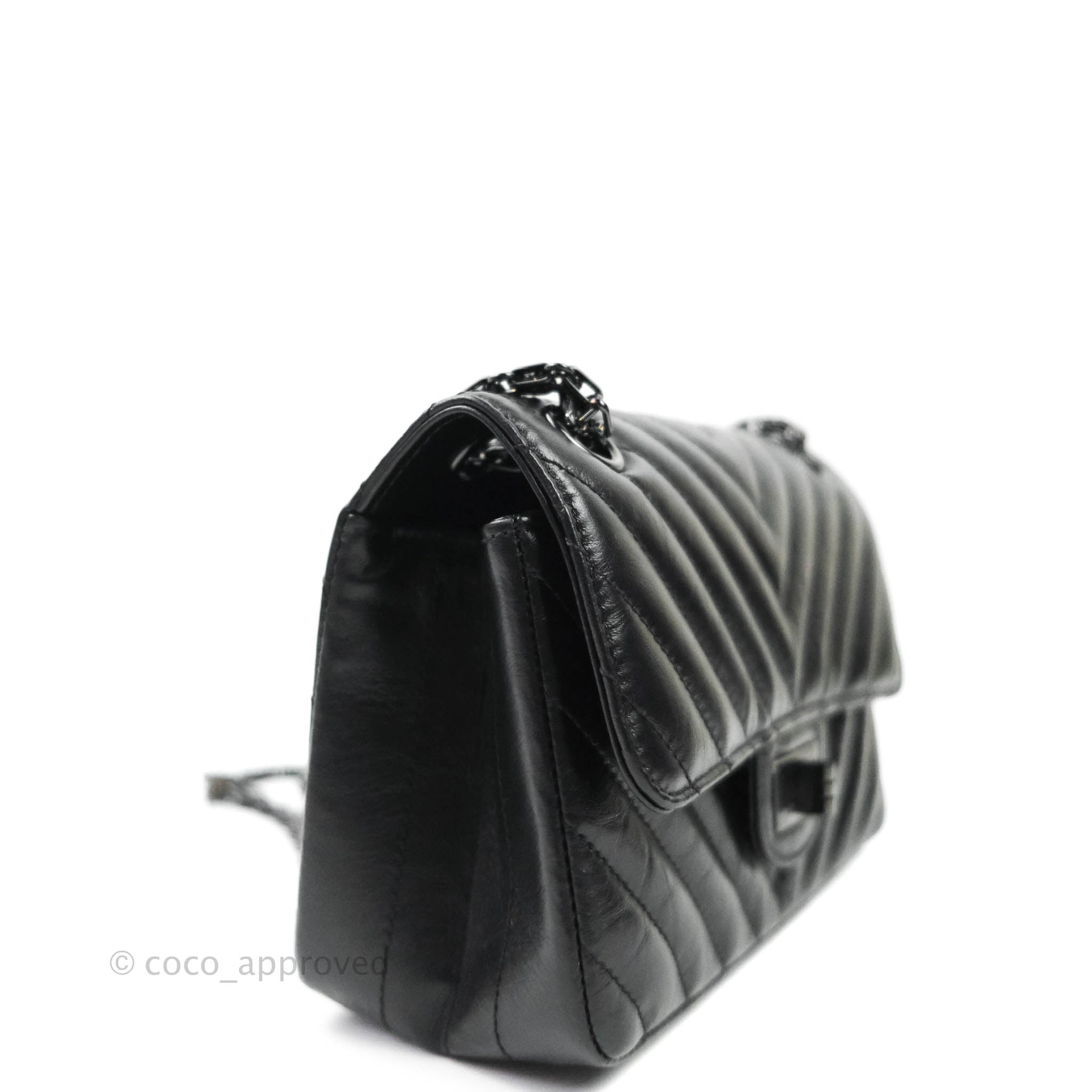 Chanel Mini Reissue 224 So Black Chevron Calfskin Black Hardware – Coco  Approved Studio
