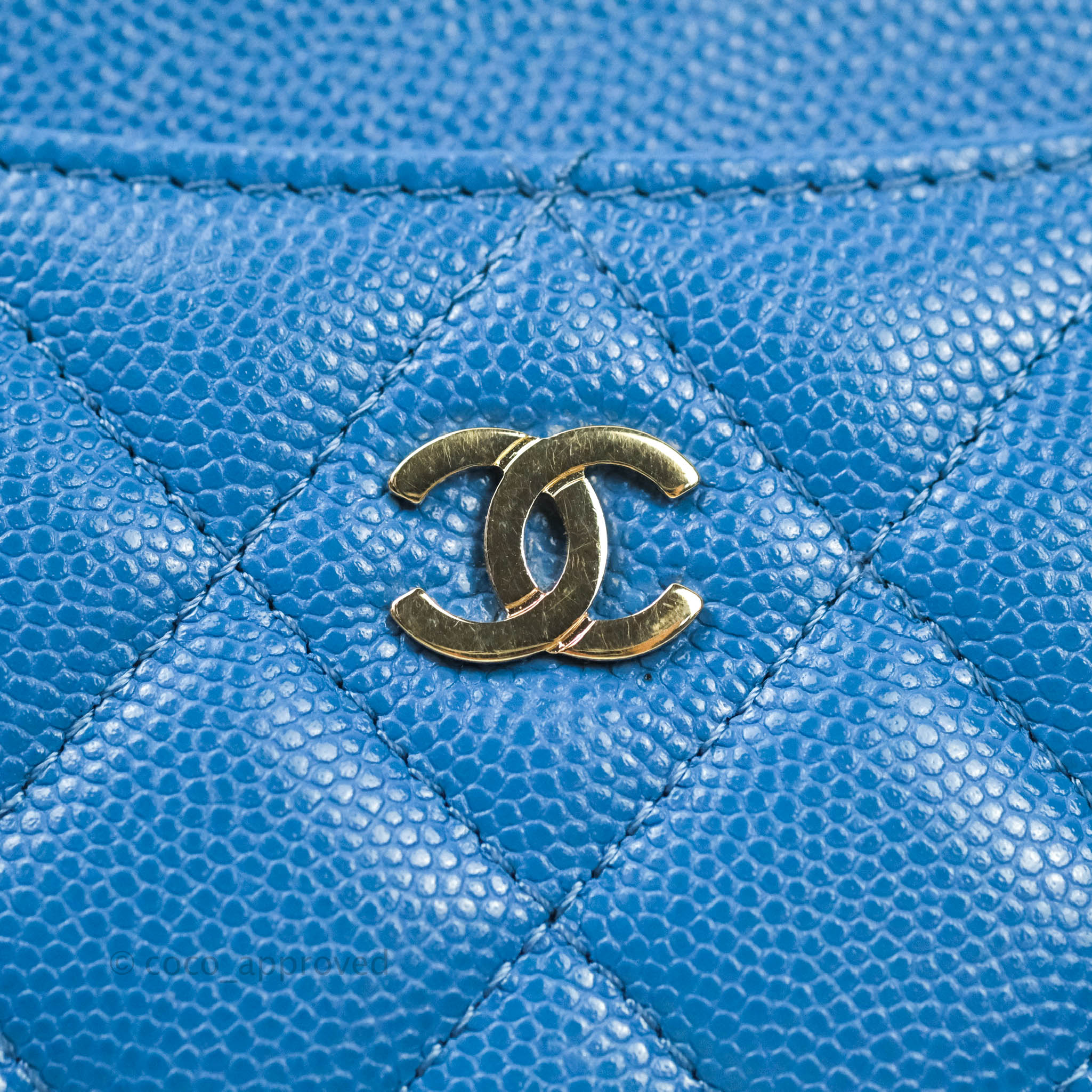 Chanel Classic Caviar Flat Card Holder Blue Gold Hardware – Coco Approved  Studio