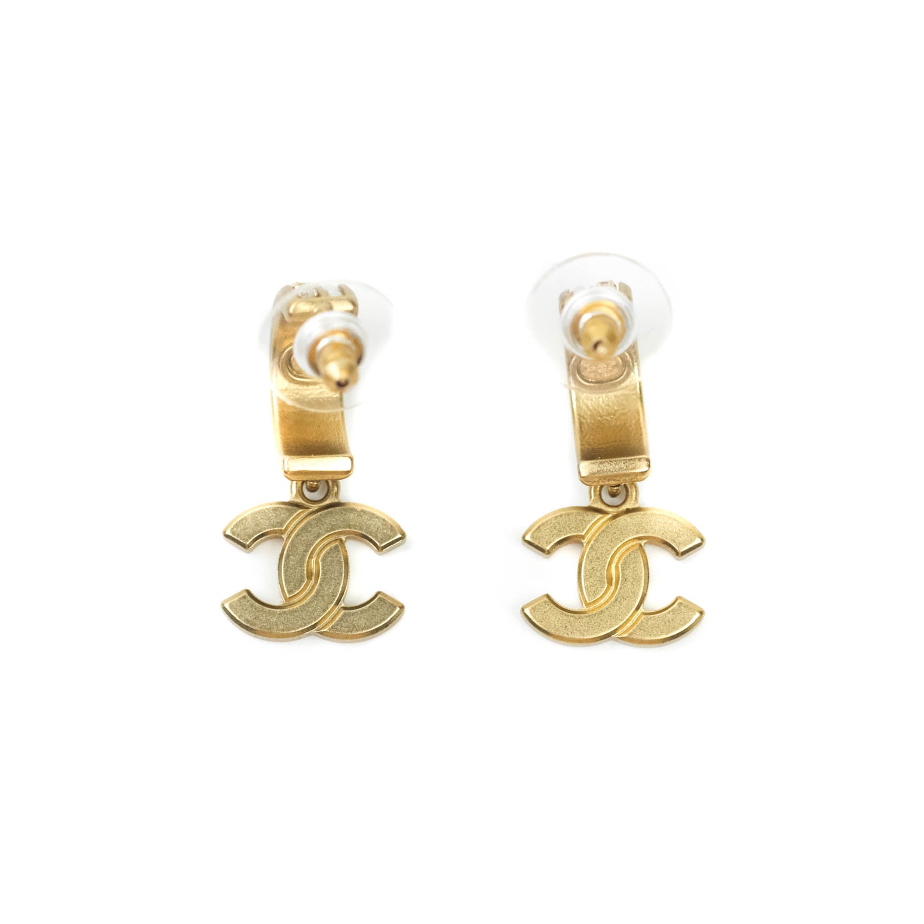 Chanel CC Crystal Pearl Hoop Earrings Gold Tone 21C – Coco Approved Studio