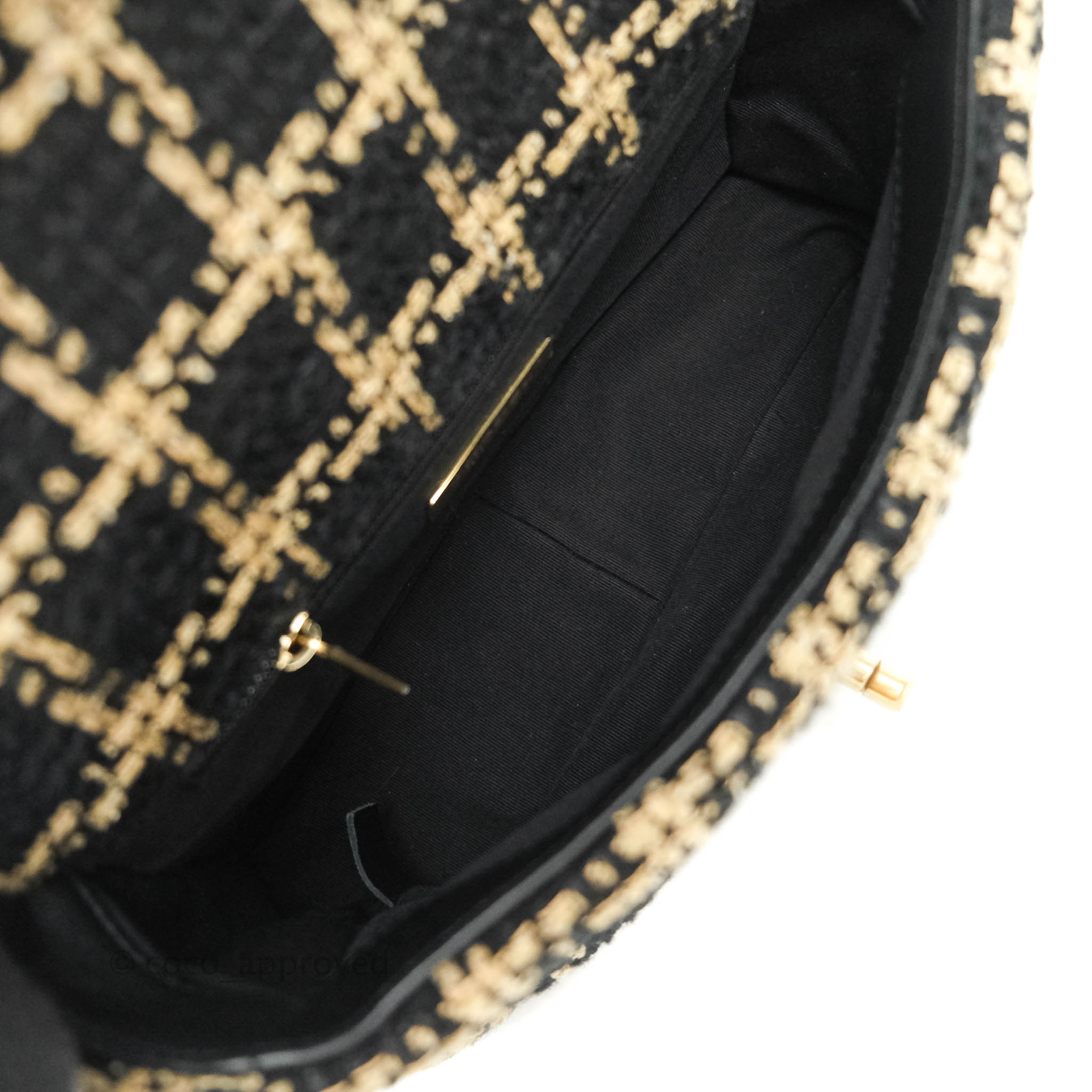 CHANEL 22 BAG BLACK & ECRU Tweed with Gold-Tone Hardware