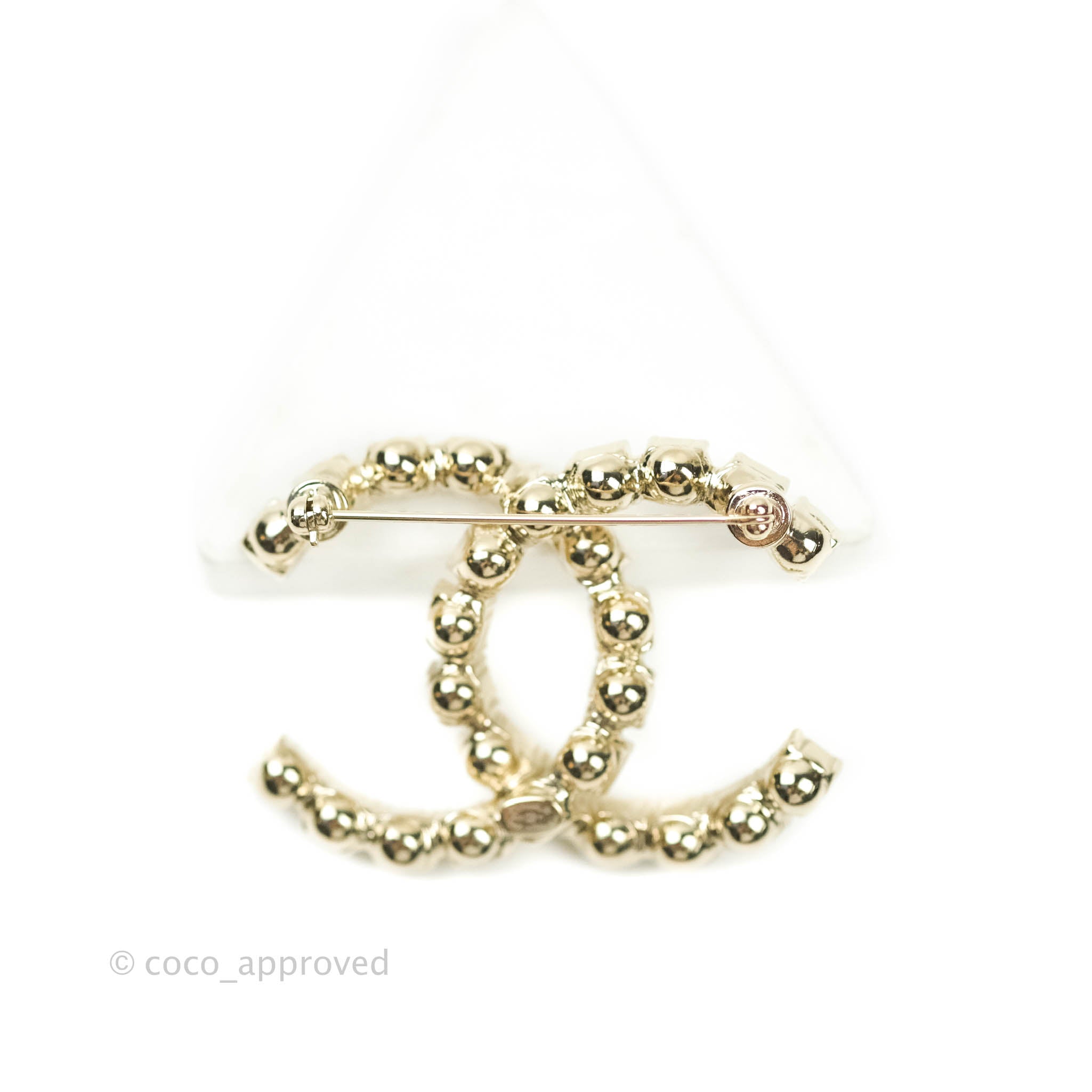 CHANEL Pearl Crystal CC Crown Brooch Gold 991016