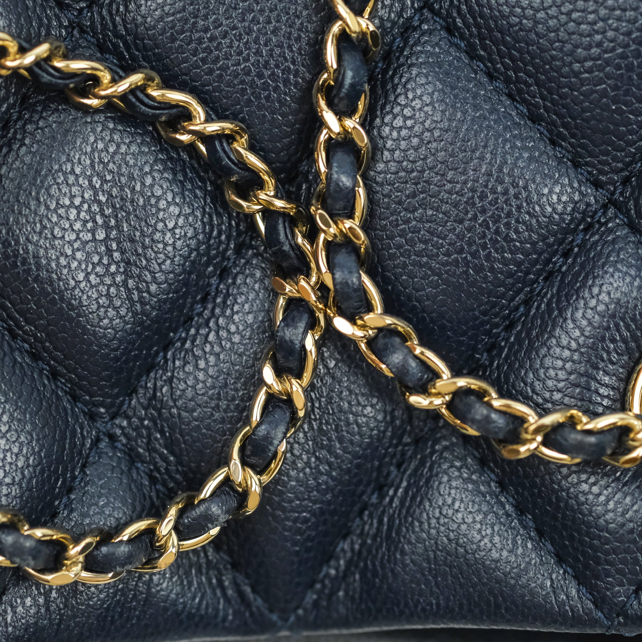 Chanel Quilted Crystal Pearl Crush Drawstring Bucket Bag Navy Velvet G –  Coco Approved Studio