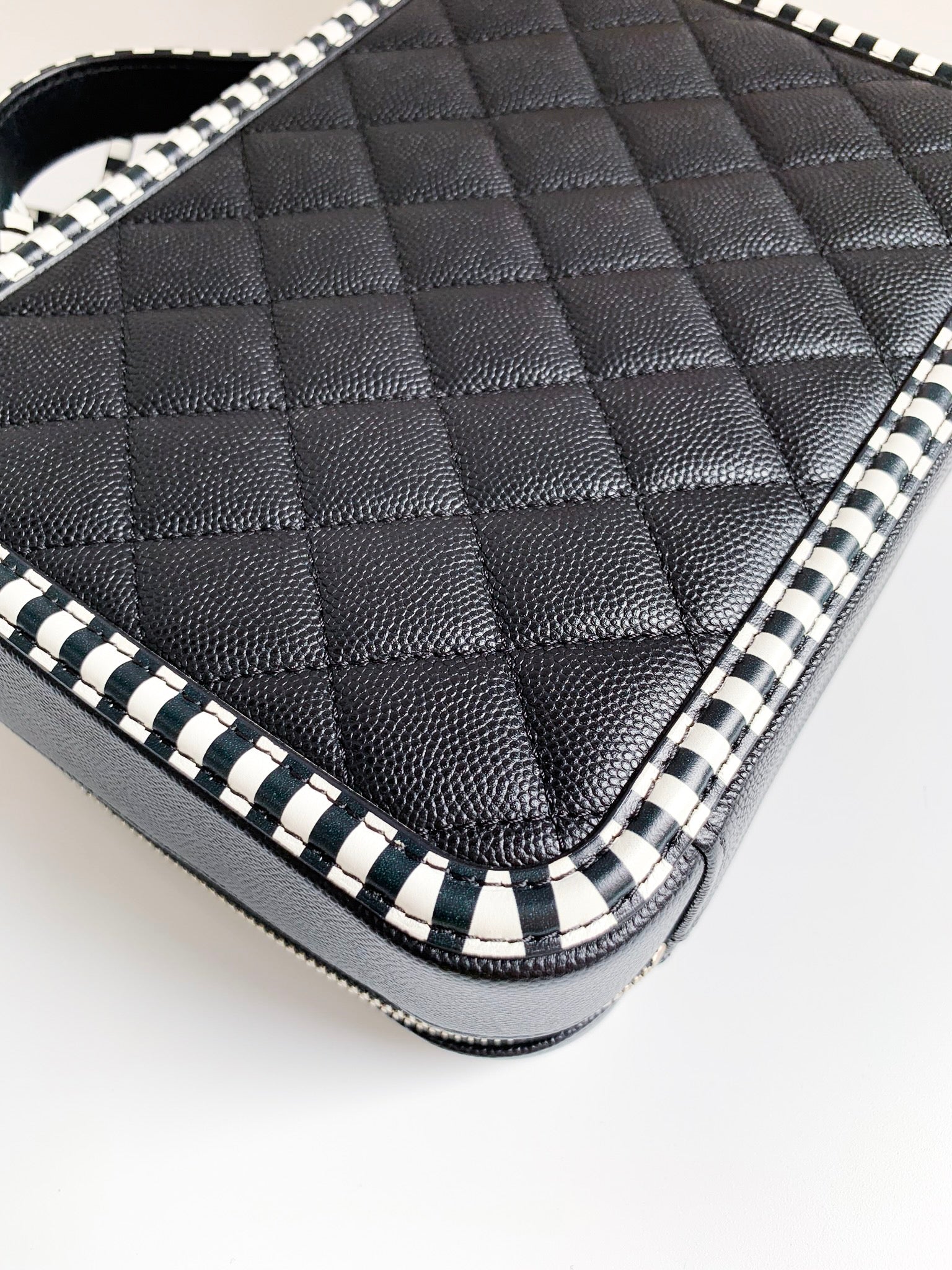 NEW CHANEL Black Caviar Leather Quilted CC Logo iPad Tablet Case Holder  Cover