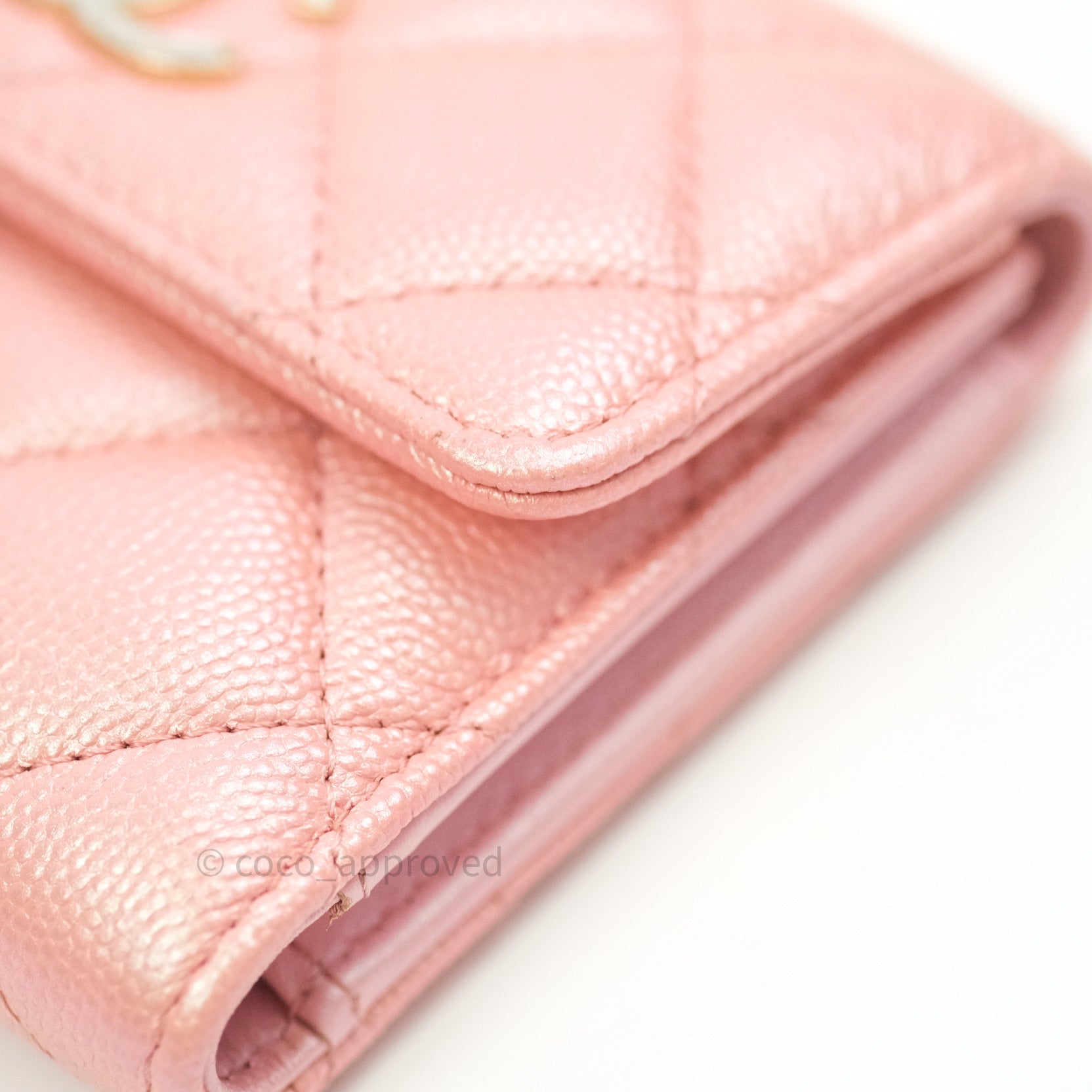 Chanel Classic Small Compact Wallet Iridescent Pink Large CC Hardware –  Coco Approved Studio